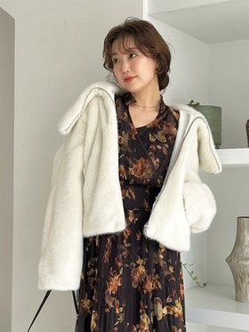 【フレイ アイディー/FRAY I.D】のECOPELビッグカラーショートジャケット 人気、トレンドファッション・服の通販 founy(ファニー) ファッション Fashion レディースファッション Fashion for Women アウター Coat / Outerwear Collection レディースジャケット・軽アウター Jackets コンパクト Compact, Small Size ショート Short, Short Length ジャケット Jacket, Outerwear スタンド Stand Collar, Upright Stand スマート Smart, Elegant バランス Balance, Style Balance パターン Pattern, Design Print プリント Print, Printed Pattern 別注 Limited Edition, Custom Order リアル Real, Realistic リュクス Luxury, Elegant, High-End, Chic |ID:prp329100004796100