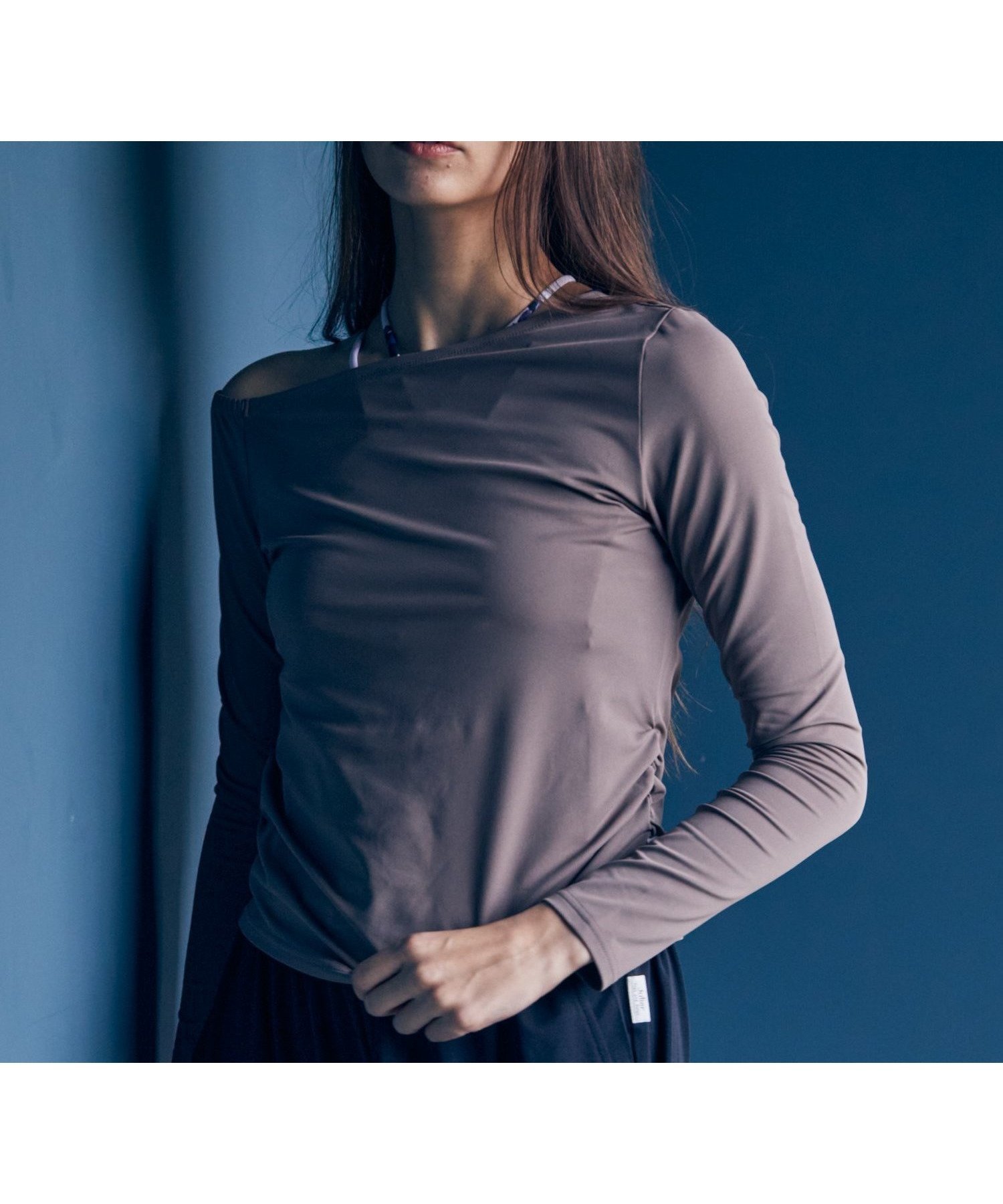 【ジュリエ/Julier】のEcocoアシンメトリーロングスリーブプルオーバー インテリア・キッズ・メンズ・レディースファッション・服の通販 founy(ファニー) 　ファッション　Fashion　レディースファッション　Fashion for Women　トップス・カットソー　Cut & Sew Tops　カジュアルプルオーバー・ニットトップス　Pullovers & Knit Tops / Casual Pullovers　アシンメトリー　Asymmetrical Style　インナー　Innerwear　ギャザー　Gathered, Ruffled　コレクション　Collection, Seasonal Line　吸水　Absorbent, Quick-Dry　ストレッチ　Stretch, Stretchy Fabric　人気　Popular, Best Seller　長袖　Long Sleeve, Full Sleeve　バランス　Balance, Style Balance　フィット　Fit, Slim Fit　無地　Plain, Solid Color　ヨガ　Yoga, Yoga Wear　ラップ　Wrap, Wrap Design　ランニング　Running, Running Wear, Activewear, Jogging　リラックス　Relax, Relaxed Fit　ワーク　Workwear, Utility Style　エレガント 上品　Elegant　グレイッシュベージュ|ID: prp329100004796118 ipo3291000000035164640