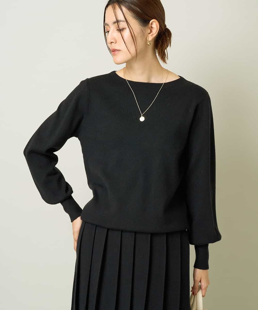 【アー ヴェー ヴェー/a.v.v】の【洗える】ボートネックパフスリーブニット【アンサンブル対応】 インテリア・キッズ・メンズ・レディースファッション・服の通販 founy(ファニー) 　ファッション　Fashion　レディースファッション　Fashion for Women　トップス・カットソー　Cut & Sew Tops　ニット　Knit Tops & Sweaters　アンサンブルニット　Knit Ensembles & Twin Sets　アンサンブル　Ensemble Set　洗える　Machine Washable　カーディガン　Cardigan, Knitwear　スリーブ　Sleeve, Long Sleeve / Short Sleeve　デコルテ　Décolleté, Neckline　定番　Standard, Basic Item　なめらか　Smooth, Silky Texture　人気　Popular, Best Seller　プリーツ　Pleats, Pleated　ベーシック　Basic, Essential　ボーダー　Border, Stripe　再入荷　Restock / Back in Stock　おすすめ　Recommended / Our Picks　ビジネス 仕事 通勤　Business / Work / Commuting　ブラック|ID: prp329100004796255 ipo3291000000034797564
