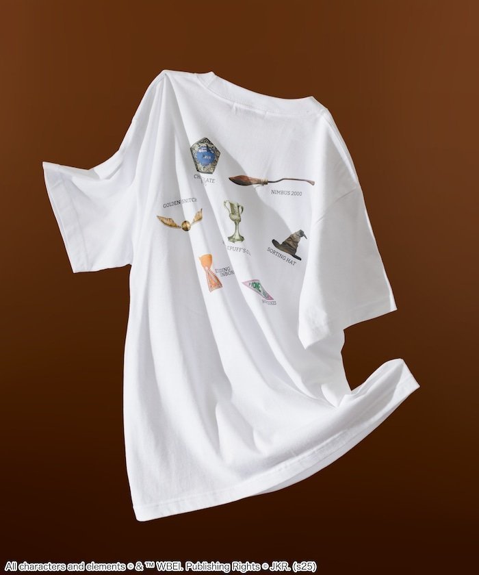 【フリークスストア/FREAK'S STORE】の「Harry Potter」 アイテムTシャツ 人気、トレンドファッション・服の通販 founy(ファニー) ファッション Fashion レディースファッション Fashion for Women トップス・カットソー Cut & Sew Tops シャツ・ブラウス・オフィスカジュアル Elegant Blouses & Button-Ups ロングTシャツ・Tシャツ Longline T-Shirts & Tees 2025年 2025 2025春夏・S/S Spring/Summer 2025 SS25 フロント Front, Front Design 夏 Summer S/S・春夏 SS, Spring/Summer, Warm Season other-1|ID: prp329100004796306 ipo3291000000034879749