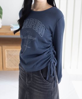 【クリア/clear】のカレッジロゴプリントドロスト長袖カットソー 人気、トレンドファッション・服の通販 founy(ファニー) ファッション Fashion レディースファッション Fashion for Women トップス・カットソー Cut & Sew Tops カットソー・ベーシックTシャツ Cut-and-Sewn Tops / Stretch Tees & Basics カットソー Cut and Sewn Top キャップ Cap, Baseball Cap スニーカー Sneakers, Trainers 長袖 Long Sleeve, Full Sleeve リラックス Relax, Relaxed Fit ロング Long, Long-Length ワイド Wide, Wide Fit |ID:prp329100004796346