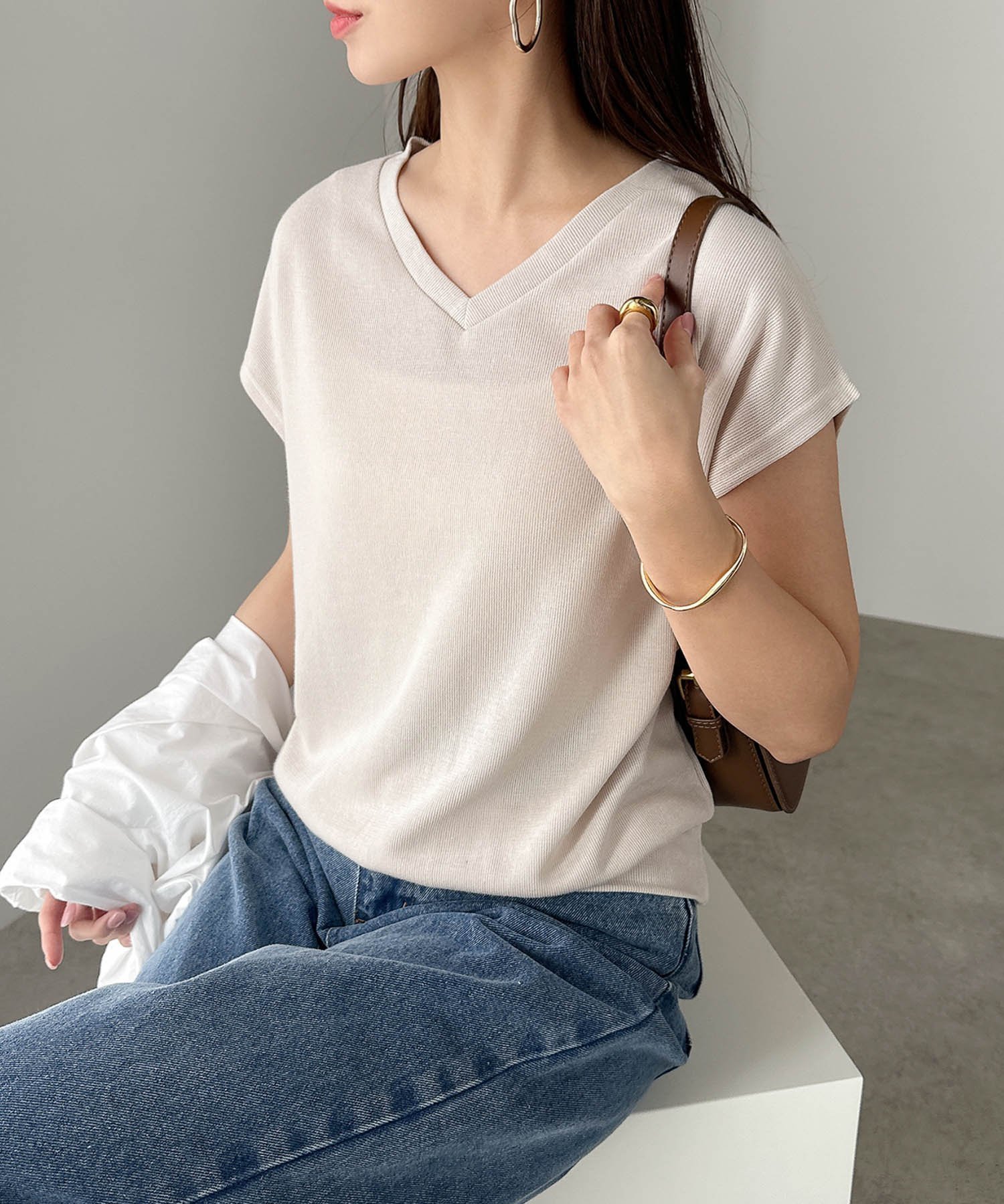 【アンドミー/andme】のVネック フレンチスリーブ ニットソー トップス インテリア・キッズ・メンズ・レディースファッション・服の通販 founy(ファニー) ファッション Fashion レディースファッション Fashion for Women トップス・カットソー Cut & Sew Tops ニット Knit Tops & Sweaters Vネックトップス V-Neck Tops / V-Cut Neckline Shirts スリーブ Sleeve, Long Sleeve / Short Sleeve ニットソー Knit-Sewn, Cut & Sew Knit バランス Balance, Style Balance フレンチ French, French Style 人気 Popular, Best Seller ライトベージュ|ID: prp329100004796358 ipo3291000000034798390