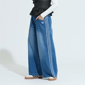 【アディダス/adidas】の【公式】アディダス adidas アディカラー デニム Adilenium パンツ 人気、トレンドファッション・服の通販 founy(ファニー) ファッション Fashion レディースファッション Fashion for Women パンツ Pants & Trousers グラフィック Graphic, Graphic Design ジーンズ Jeans, Denim Pants スニーカー Sneakers, Trainers デニム Denim, Jeans Material モダン Modern, Contemporary |ID:prp329100004796360