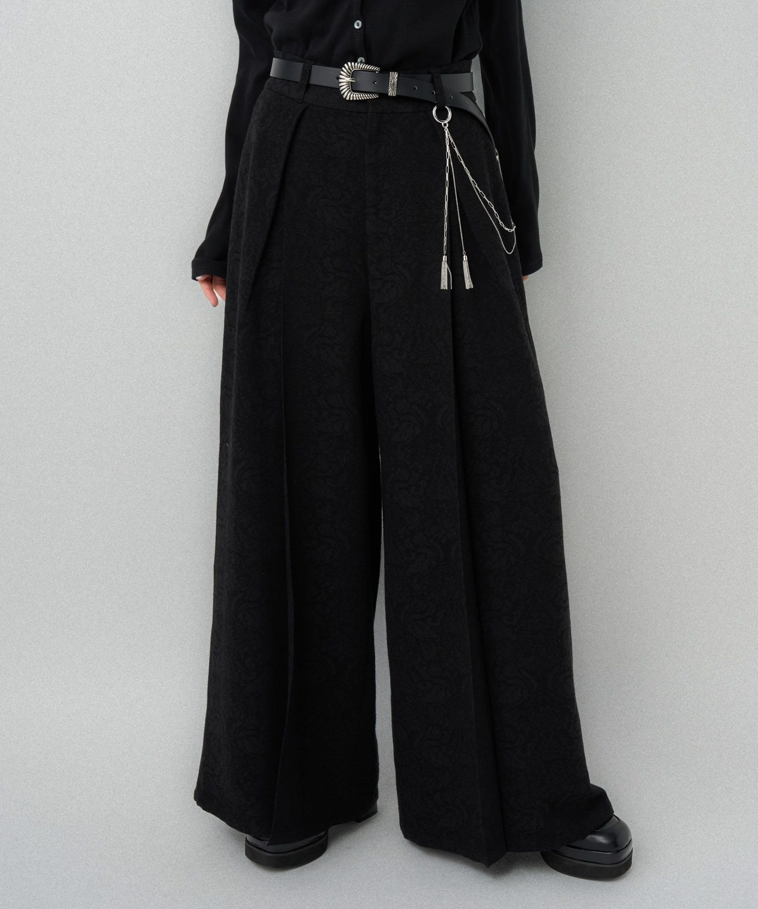 【ハレ/HARE】のVINTAGEジャガードワイドパンツ インテリア・キッズ・メンズ・レディースファッション・服の通販 founy(ファニー) 　ファッション　Fashion　レディースファッション　Fashion for Women　パンツ　Pants & Trousers　おすすめ　Recommended / Our Picks　ウェーブ　Wavy Pattern　カーディガン　Cardigan, Knitwear　ショルダー　Shoulder, Shoulder Strap　ジャケット　Jacket, Outerwear　スウェット / スエット　Sweatshirt, Sweatwear　ストレート　Straight, Straight Cut　ドロップ　Drop Shoulder, Dropped Style　バランス　Balance, Style Balance　フロント　Front, Front Design　プリーツ　Pleats, Pleated　ミドル　Middle Length, Mid Height　リブニット　Rib Knit, Ribbed Knit　ワイド　Wide, Wide Fit　ヴィンテージ　Vintage Style　人気　Popular, Best Seller　定番　Standard, Basic Item　ブラック09|ID: prp329100004796379 ipo3291000000034798582