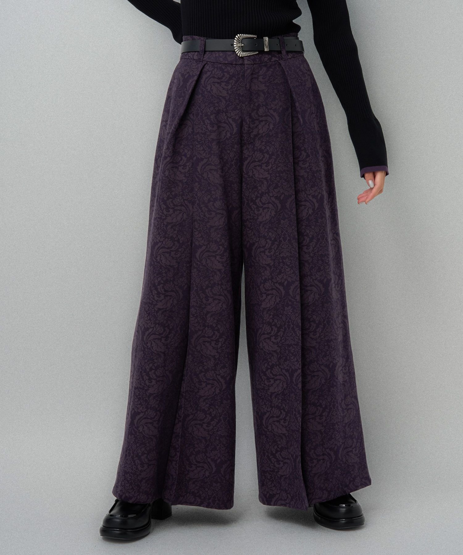 【ハレ/HARE】のVINTAGEジャガードワイドパンツ インテリア・キッズ・メンズ・レディースファッション・服の通販 founy(ファニー) 　ファッション　Fashion　レディースファッション　Fashion for Women　パンツ　Pants & Trousers　おすすめ　Recommended / Our Picks　ウェーブ　Wavy Pattern　カーディガン　Cardigan, Knitwear　ショルダー　Shoulder, Shoulder Strap　ジャケット　Jacket, Outerwear　スウェット / スエット　Sweatshirt, Sweatwear　ストレート　Straight, Straight Cut　ドロップ　Drop Shoulder, Dropped Style　バランス　Balance, Style Balance　フロント　Front, Front Design　プリーツ　Pleats, Pleated　ミドル　Middle Length, Mid Height　リブニット　Rib Knit, Ribbed Knit　ワイド　Wide, Wide Fit　ヴィンテージ　Vintage Style　人気　Popular, Best Seller　定番　Standard, Basic Item　パープル98|ID: prp329100004796379 ipo3291000000034798583