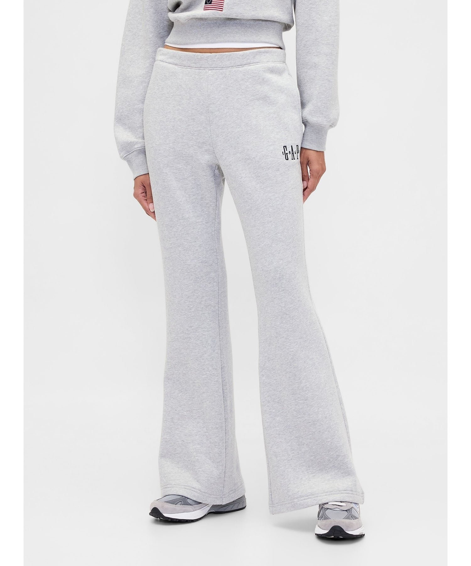 【ギャップ/GAP】のヴィンテージソフト GAPロゴ フレア スウェットパンツ 人気、トレンドファッション・服の通販 founy(ファニー) ファッション Fashion レディースファッション Fashion for Women パンツ Pants & Trousers エンブロイダリー Embroidery Design フレア Flare, Flared ロング Long, Long-Length 定番 Standard, Basic Item 楽ちん Easy Fit, Comfortable other-1|ID: prp329100004796392 ipo3291000000034881006