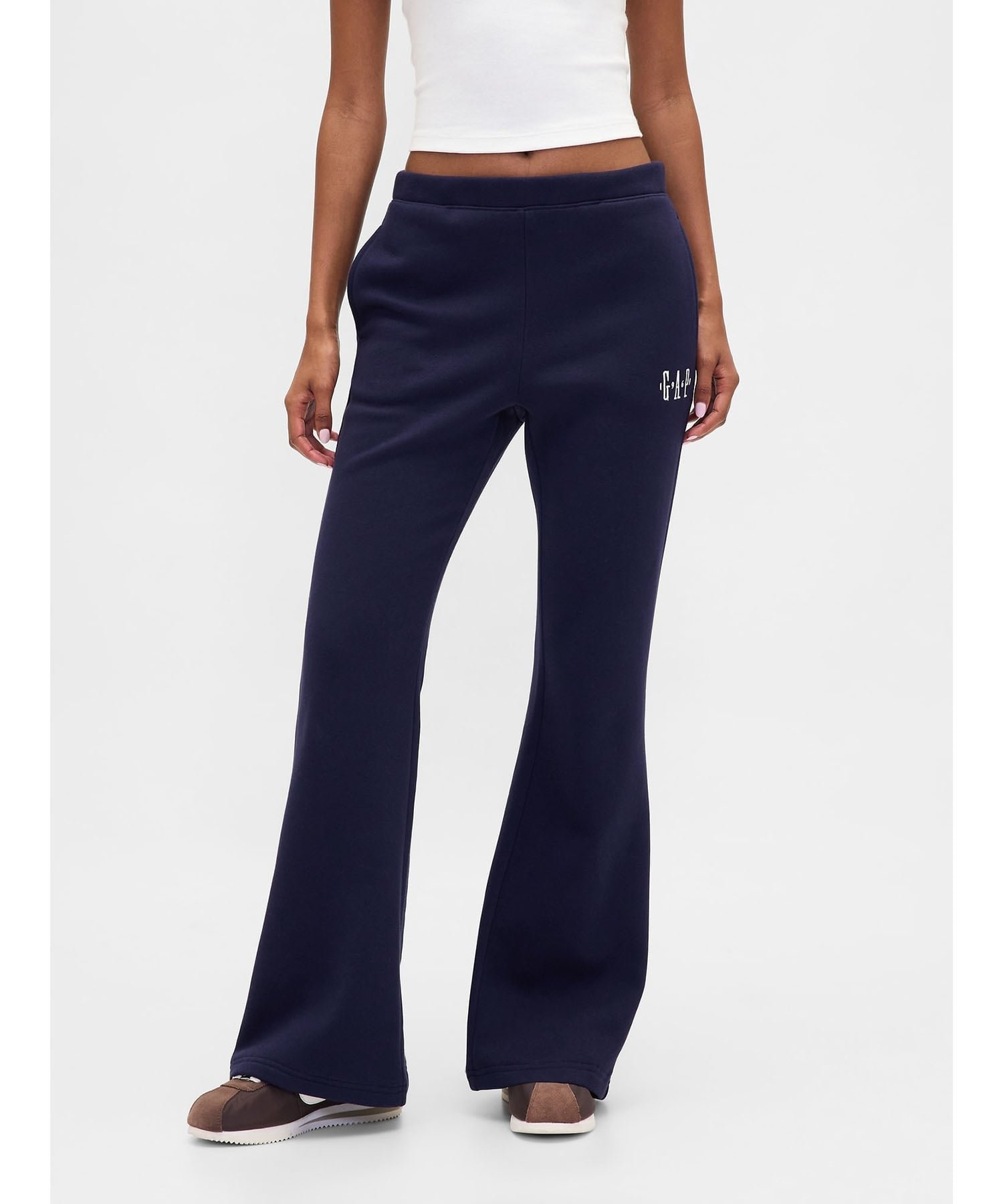 【ギャップ/GAP】のヴィンテージソフト GAPロゴ フレア スウェットパンツ インテリア・キッズ・メンズ・レディースファッション・服の通販 founy(ファニー) ファッション Fashion レディースファッション Fashion for Women パンツ Pants & Trousers エンブロイダリー Embroidery Design フレア Flare, Flared ロング Long, Long-Length 定番 Standard, Basic Item 楽ちん Easy Fit, Comfortable NAVY_UNIFORM_V2|ID: prp329100004796392 ipo3291000000034881010