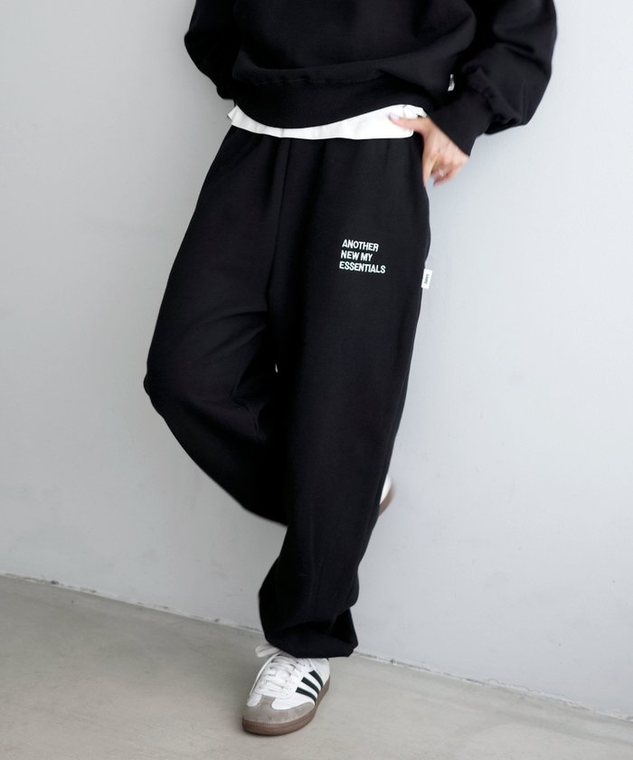 【アンドミー/andme】の裏起毛 ロゴ 刺繍 ANME スウェット パンツ ANME アンメ インテリア・キッズ・メンズ・レディースファッション・服の通販 founy(ファニー) https://founy.com/ ファッション Fashion レディースファッション Fashion for Women パンツ Pants & Trousers スウェット / スエット Sweatshirt, Sweatwear ポケット Pocket, Pocket Detail 別注 Limited Edition, Custom Order 楽ちん Easy Fit, Comfortable A/W・秋冬 Autumn/Winter おすすめ Recommended / Our Picks |ID: prp329100004796405 ipo3291000000034798801