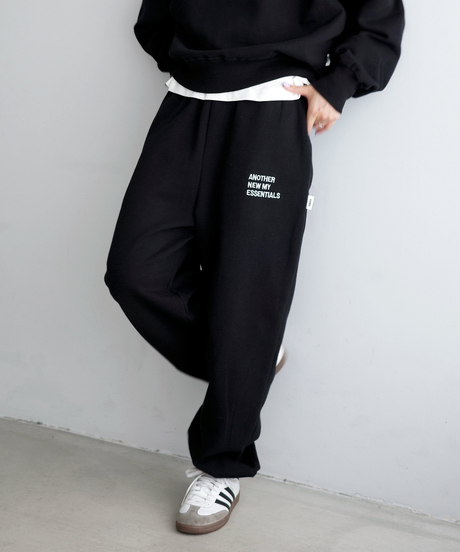 【アンドミー/andme】の裏起毛 ロゴ 刺繍 ANME スウェット パンツ ANME アンメ インテリア・キッズ・メンズ・レディースファッション・服の通販 founy(ファニー) ファッション Fashion レディースファッション Fashion for Women パンツ Pants & Trousers スウェット / スエット Sweatshirt, Sweatwear ポケット Pocket, Pocket Detail 別注 Limited Edition, Custom Order 楽ちん Easy Fit, Comfortable A/W・秋冬 Autumn/Winter おすすめ Recommended / Our Picks ブラック|ID: prp329100004796405 ipo3291000000034798803
