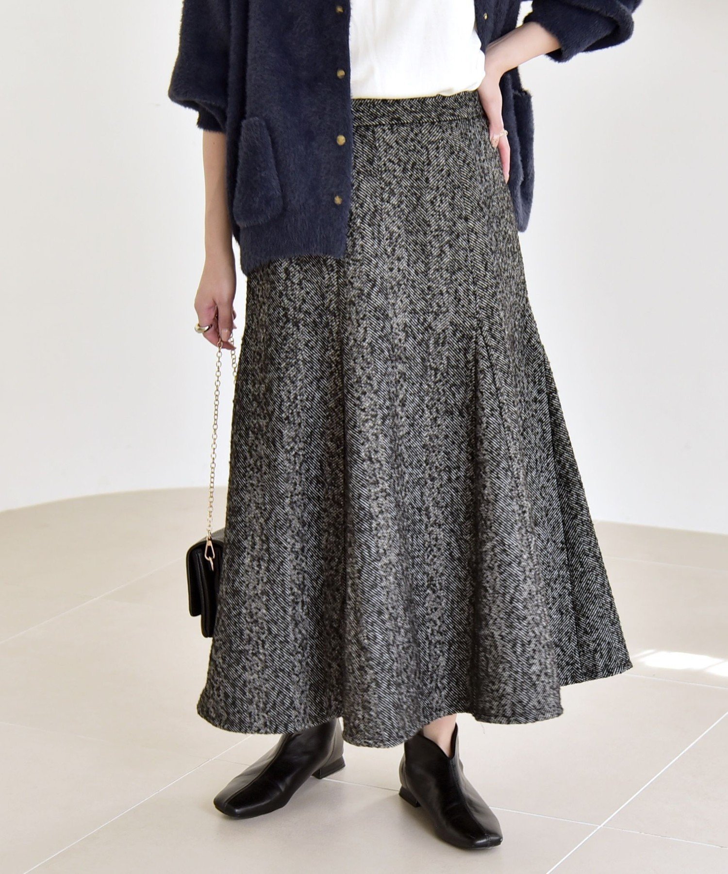 【シップス フォー ウィメン/SHIPS】のquaranciel ツイード フレア スカート 人気、トレンドファッション・服の通販 founy(ファニー) ファッション Fashion レディースファッション Fashion for Women スカート Skirts Aライン・フレアスカート A-Line & Flared Skirts クラシカル Classical, Vintage-Inspired コンパクト Compact, Small Size ショート Short, Short Length セットアップ Set-Up, Coordinated Outfit ソックス Socks, Hosiery タートルネック Turtleneck, High Neck ツイード Twill, Twill Weave フレア Flare, Flared ブルゾン Blouson, Bomber Jacket リブニット Rib Knit, Ribbed Knit ロング Long, Long-Length おすすめ Recommended / Our Picks 2025年 2025 2025-2026秋冬・A/W Autumn/Winter 2025–26 AW25–26 other-1|ID: prp329100004796445 ipo3291000000034881320