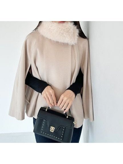 【スナイデル/SNIDEL】のショートケープコート 人気、トレンドファッション・服の通販 founy(ファニー) 　ファッション　Fashion　レディースファッション　Fashion for Women　アウター　Coat / Outerwear Collection　コート・ロングコート・ピーコート　Long Coats, Peacoats & More　ウェーブ　Wavy Pattern　エレガント 上品　Elegant　今季　This Season, Current Season　ショート　Short, Short Length　スマート　Smart, Elegant　人気　Popular, Best Seller　フレア　Flare, Flared　ベーシック　Basic, Essential　ポケット　Pocket, Pocket Detail　ロング　Long, Long-Length　おすすめ　Recommended / Our Picks　 other-1|ID: prp329100004796450 ipo3291000000034799202