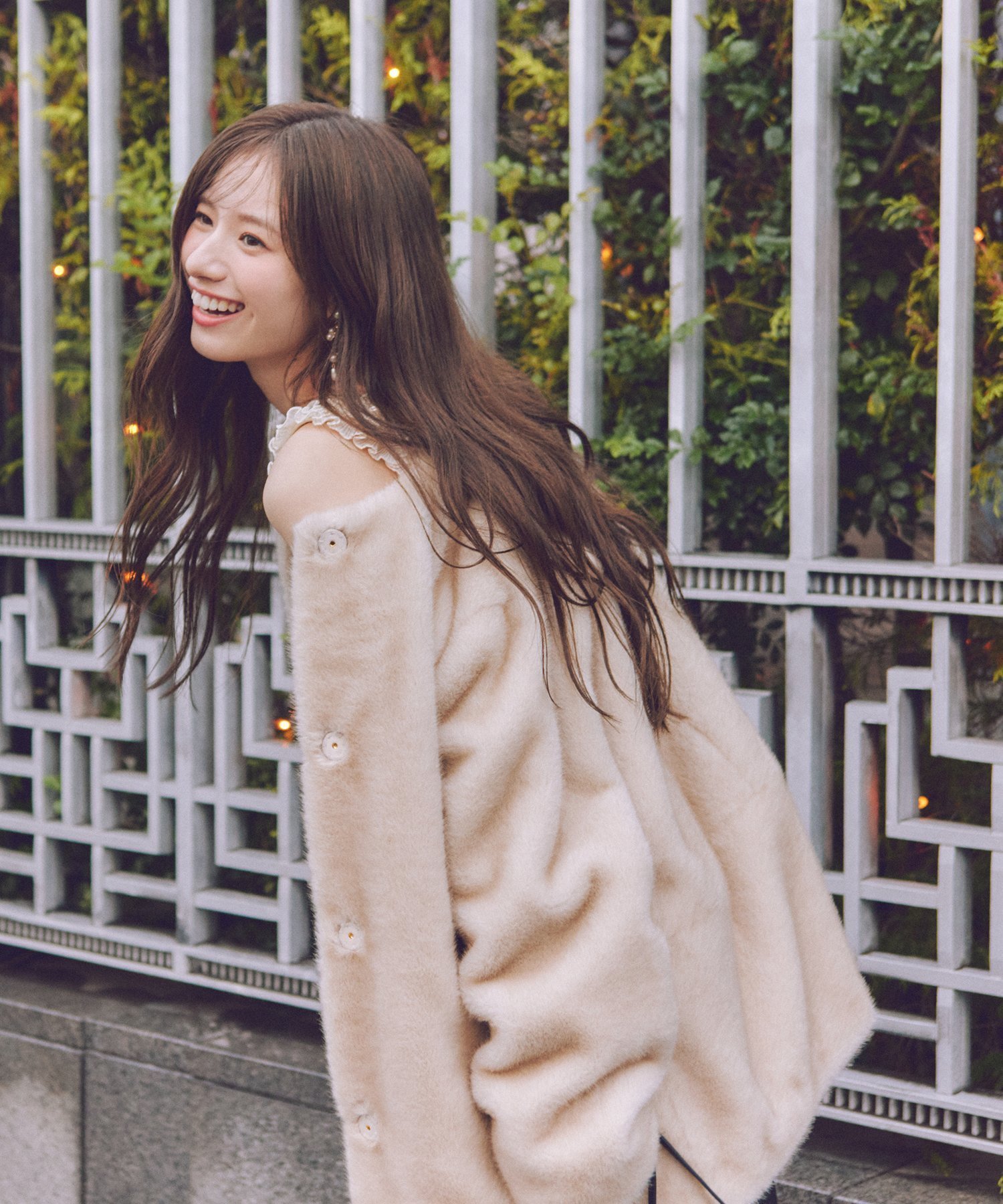 【ナチュラル ビューティー ベーシック/NATURAL BEAUTY BASIC】のフェイクファーノーカラーハーフコート インテリア・キッズ・メンズ・レディースファッション・服の通販 founy(ファニー) ファッション Fashion レディースファッション Fashion for Women アウター Coat / Outerwear Collection コート・ロングコート・ピーコート Long Coats, Peacoats & More おすすめ Recommended / Our Picks フェイクファー Faux Fur, Imitation Fur ベージュ|ID: prp329100004796451 ipo3291000000034893556