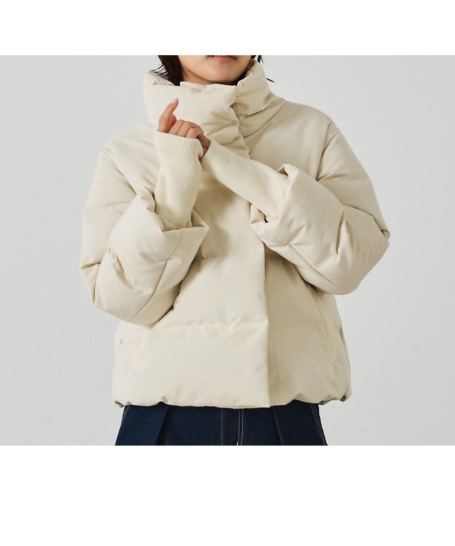 【アバハウスマヴィ/abahouse mavie】の【WEB Domani掲載】袖リブシームレススタンドダウン 人気、トレンドファッション・服の通販 founy(ファニー) ファッション Fashion レディースファッション Fashion for Women トップス・カットソー Cut & Sew Tops おすすめ Recommended / Our Picks インナー Innerwear コンパクト Compact, Small Size スタンド Stand Collar, Upright Stand ストレート Straight, Straight Cut ダウン Down, Puffer エレガント 上品 Elegant 人気 Popular, Best Seller ビジネス 仕事 通勤 Business / Work / Commuting 防寒 Cold Protection, Winter-Ready 雑誌 Magazine, Fashion Magazine other-1|ID: prp329100004796485 ipo3291000000034869882