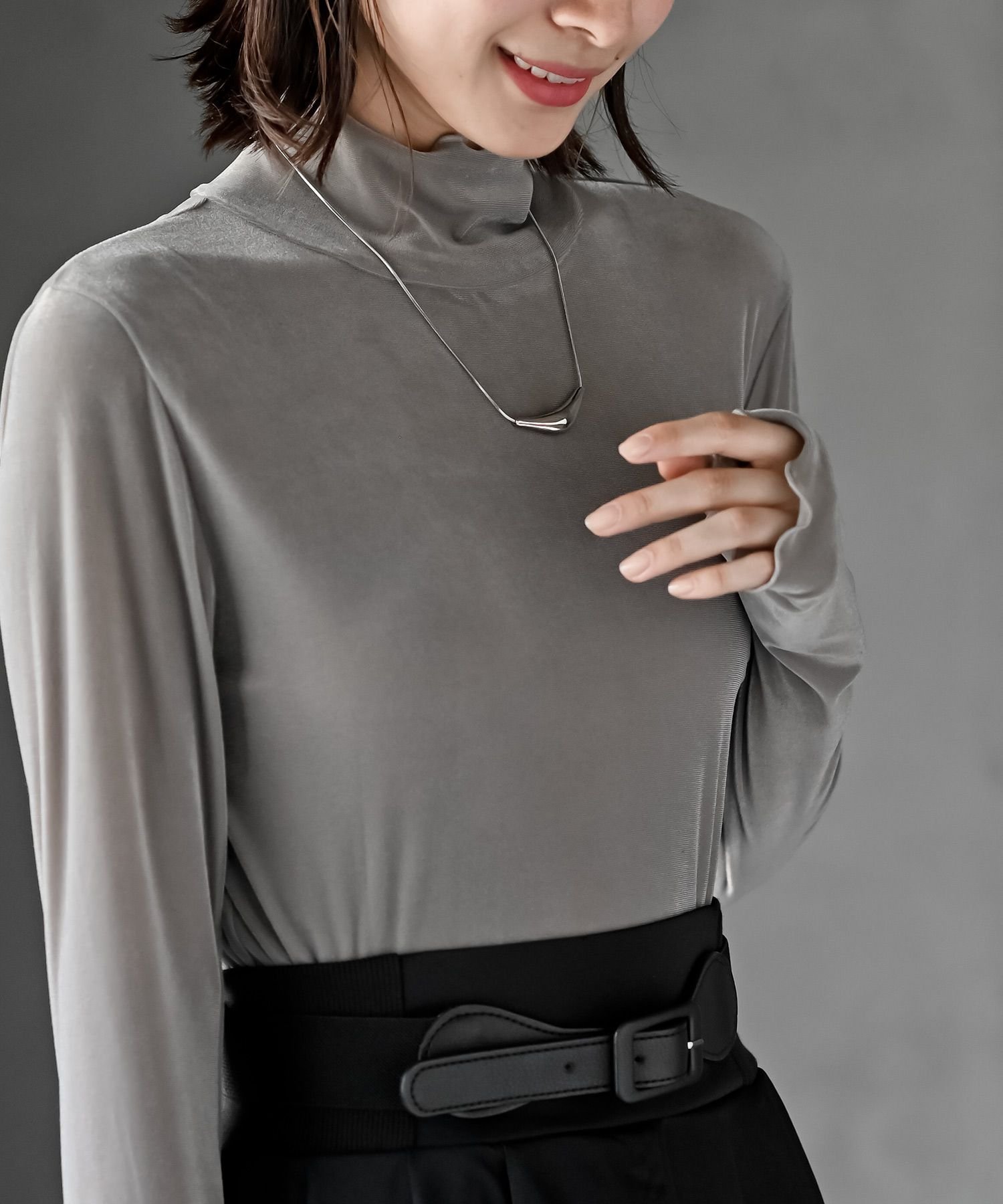 【アールピーエス/rps】のシアーベロアハイネックプルオーバー インテリア・キッズ・メンズ・レディースファッション・服の通販 founy(ファニー) ファッション Fashion レディースファッション Fashion for Women トップス・カットソー Cut & Sew Tops カジュアルプルオーバー・ニットトップス Pullovers & Knit Tops / Casual Pullovers ベロアトップス Velour Tops / Velvet-Look Items なめらか Smooth, Silky Texture ストレッチ Stretch, Stretchy Fabric フェミニン Feminine, Girly ベロア Velour, Soft Velvet A/W・秋冬 Autumn/Winter グレー|ID: prp329100004796547 ipo3291000000034799908