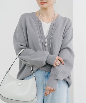 【スタイルドア/STYLEDOOR】のフロント2wayニットVネックプルオーバー 人気、トレンドファッション・服の通販 founy(ファニー) ファッション Fashion レディースファッション Fashion for Women トップス・カットソー Cut & Sew Tops ニット Knit Tops & Sweaters カジュアルプルオーバー・ニットトップス Pullovers & Knit Tops / Casual Pullovers Vネックトップス V-Neck Tops / V-Cut Neckline Shirts インナー Innerwear 洗える Machine Washable キャミソール Camisole, Spaghetti Strap Top クール Cool, Chic サテン Satin, Glossy Fabric シンプル Simple, Minimal タンク Tank Top, Sleeveless Top タートル Turtleneck, Turtle Collar デニム Denim, Jeans Material フロント Front, Front Design ベーシック Basic, Essential ボトム Bottoms, Lower Wear ボーダー Border, Stripe 無地 Plain, Solid Color ワイド Wide, Wide Fit |ID:prp329100004796887