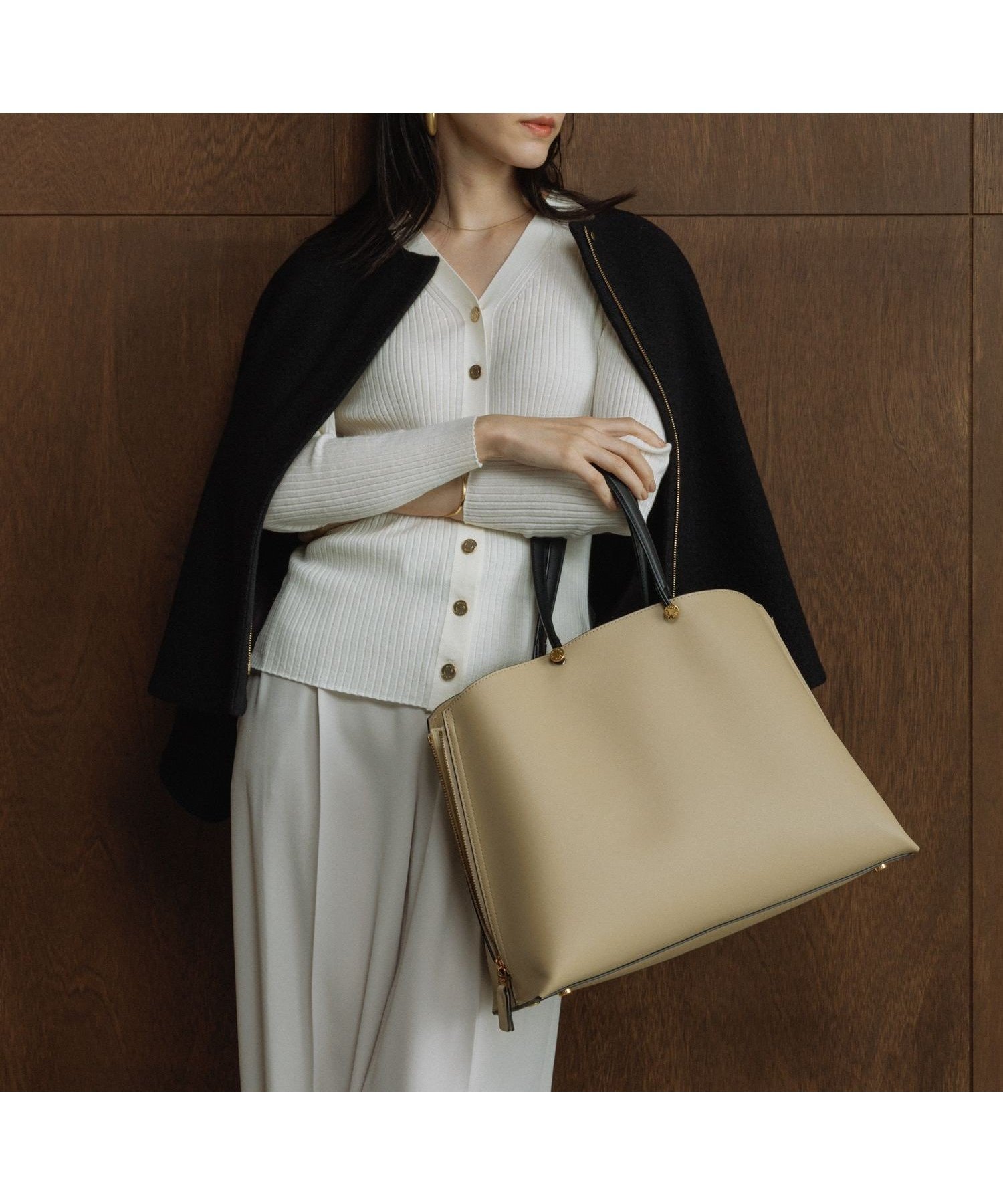 【ロペ/ROPE'】の【E POR】Y BAG Medium+【WEB限定/一部店舗限定】【通勤】【A4/PC対応】【25AW】 インテリア・キッズ・メンズ・レディースファッション・服の通販 founy(ファニー) ファッション Fashion レディースファッション Fashion for Women エレガント 上品 Elegant オレンジ Orange サイドジップ Side Zip, Side Zipper ショルダー Shoulder, Shoulder Strap ジャケット Jacket, Outerwear スマート Smart, Elegant 定番 Standard, Basic Item ポケット Pocket, Pocket Detail ラベンダー Lavender ビジネス 仕事 通勤 Business / Work / Commuting 2025年 2025 2025-2026秋冬・A/W Autumn/Winter 2025–26 AW25–26 ベージュ(27)|ID: prp329100004796904 ipo3291000000034803651