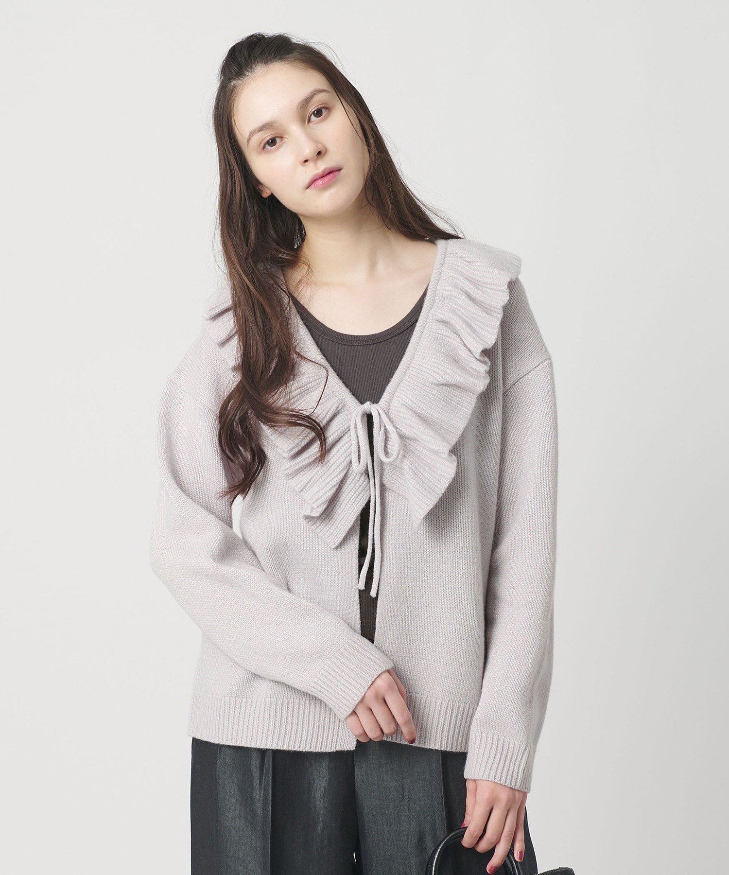 【ビューティ&ユース ユナイテッドアローズ/BEAUTY&YOUTH / UNITED ARROWS】のウールレーヨン ラッフルフリル ニットカーディガン インテリア・キッズ・メンズ・レディースファッション・服の通販 founy(ファニー) ファッション Fashion レディースファッション Fashion for Women トップス・カットソー Cut & Sew Tops ニット Knit Tops & Sweaters カーディガン・羽織り Layered Style Cardigans カーディガン Cardigan, Knitwear クラシック Classic, Timeless Style ショルダー Shoulder, Shoulder Strap ドロップ Drop Shoulder, Dropped Style フリル Frill, Ruffle フロント Front, Front Design マニッシュ Mannish, Boyish リボン Ribbon, Bow おすすめ Recommended / Our Picks LILAC|ID: prp329100004797009 ipo3291000000034918201