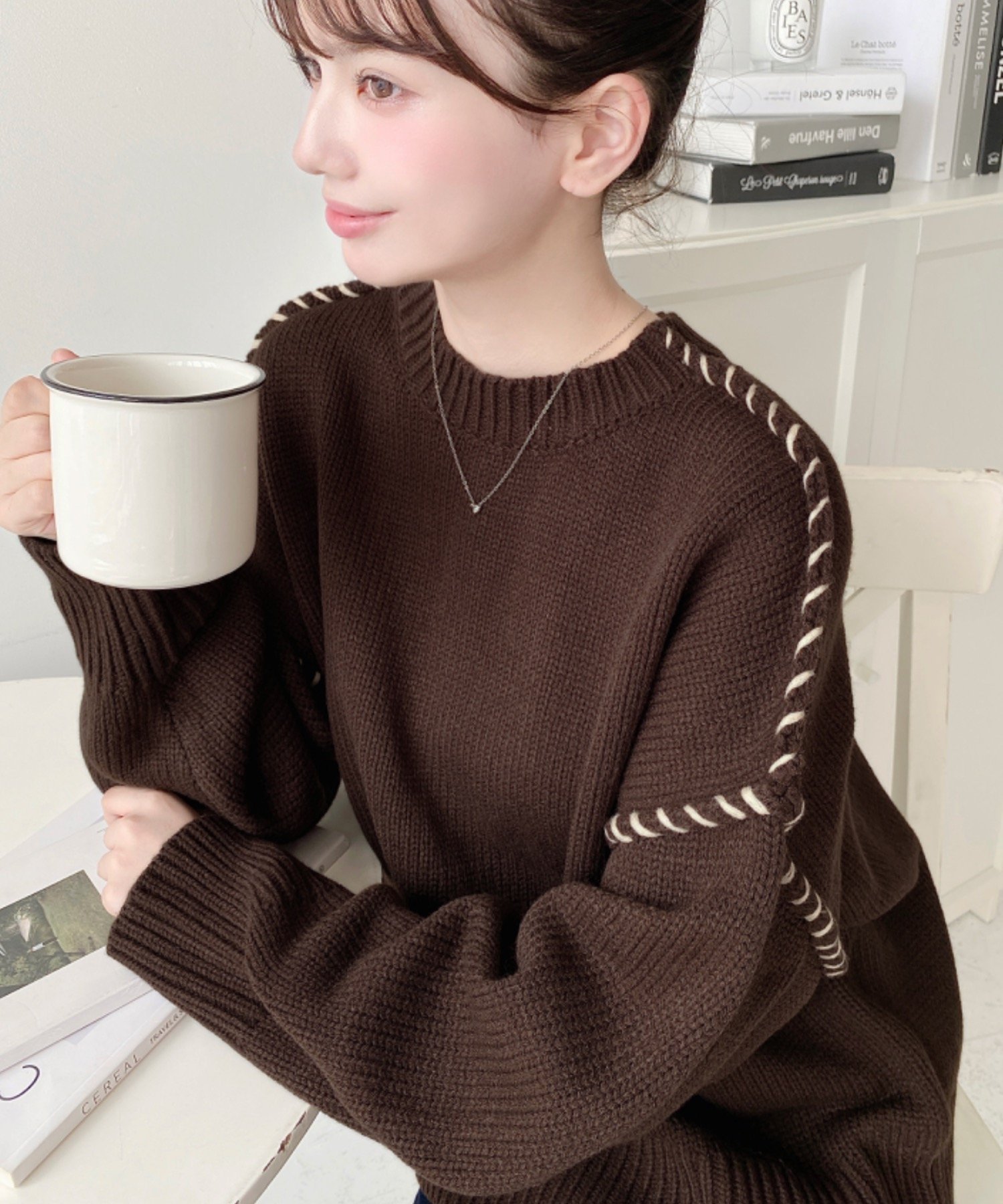 【モーメントプラス/moment+ / MEN】の配色ハンドステッチニットプルオーバー インテリア・キッズ・メンズ・レディースファッション・服の通販 founy(ファニー) 　ファッション　Fashion　メンズファッション　Fashion for Men　トップス・カットソー　Cut & Sew Tops　ニット・セーター / 定番トップス　Knit Tops & Sweaters　カットソー　Cut and Sewn Top　ショルダー　Shoulder, Shoulder Strap　シンプル　Simple, Minimal　デニム　Denim, Jeans Material　トレンド　Trend, Trending Now　ドロップ　Drop Shoulder, Dropped Style　ハンド　Hand, Handmade　バランス　Balance, Style Balance　ベーシック　Basic, Essential　ボトム　Bottoms, Lower Wear　無地　Plain, Solid Color　ワイドリブ　Wide Rib, Wide Ribbed Knit　再入荷　Restock / Back in Stock　プチプライス・低価格　Affordable / Budget Price　ブラウン|ID: prp329100004797079 ipo3291000000034804867