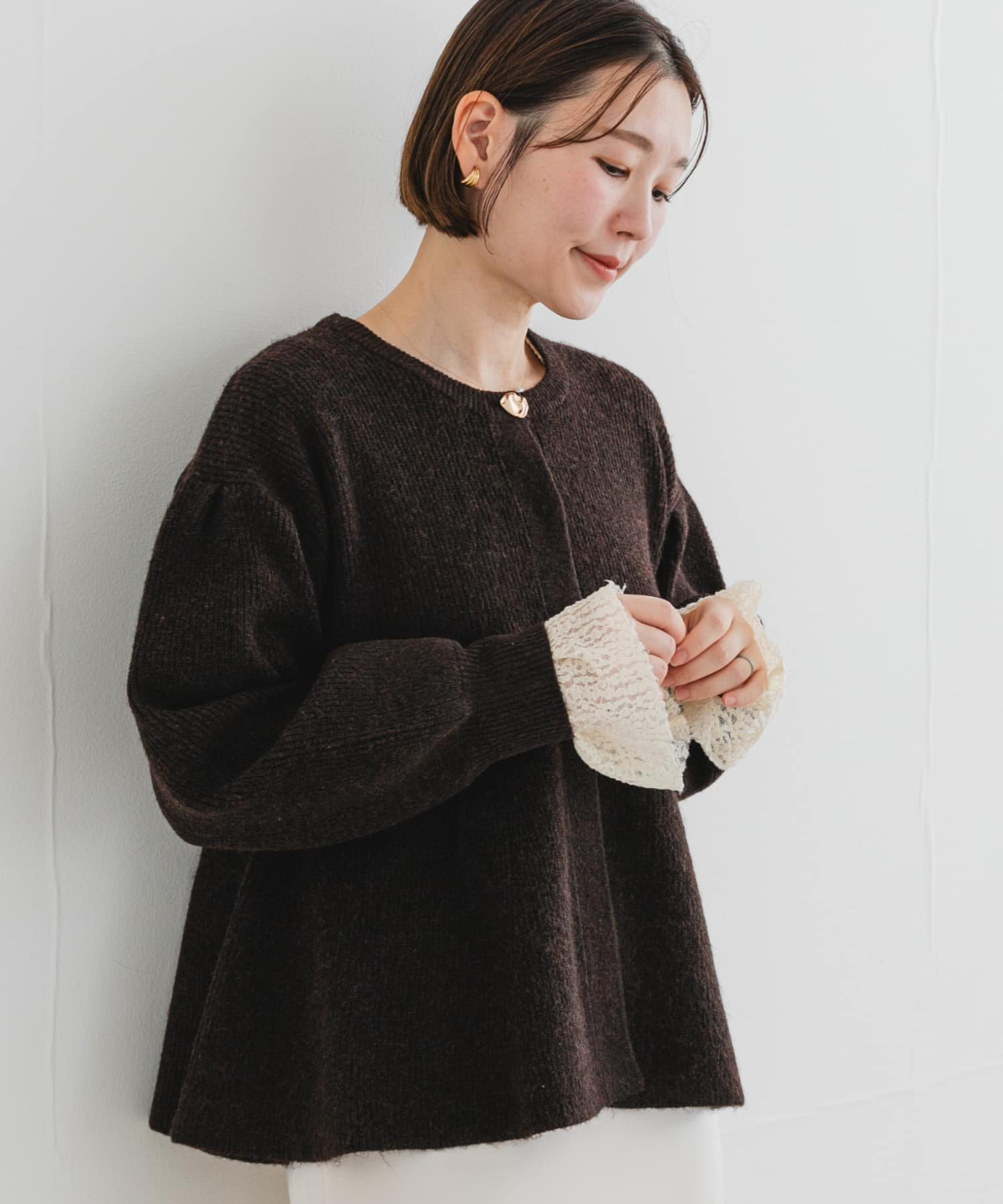 【アーバンリサーチ ロッソ/URBAN RESEARCH ROSSO】のF by ROSSO ペプラムボリュームスリーブカーディガン インテリア・キッズ・メンズ・レディースファッション・服の通販 founy(ファニー) ファッション Fashion レディースファッション Fashion for Women トップス・カットソー Cut & Sew Tops カーディガン・羽織り Layered Style Cardigans ボリューム袖・フリルスリーブブラウス Voluminous & Ruffle Sleeves / Puffy Sleeve Tops アクセサリー Fashion Accessories カーディガン Cardigan, Knitwear ペプラム Peplum, Flared Hem 羽織 Haori, Light Jacket 冬 Winter / This Winter A/W・秋冬 Autumn/Winter おすすめ Recommended / Our Picks 2025年 2025 2025-2026秋冬・A/W Autumn/Winter 2025–26 AW25–26 ブラウン|ID: prp329100004797148 ipo3291000000034894498