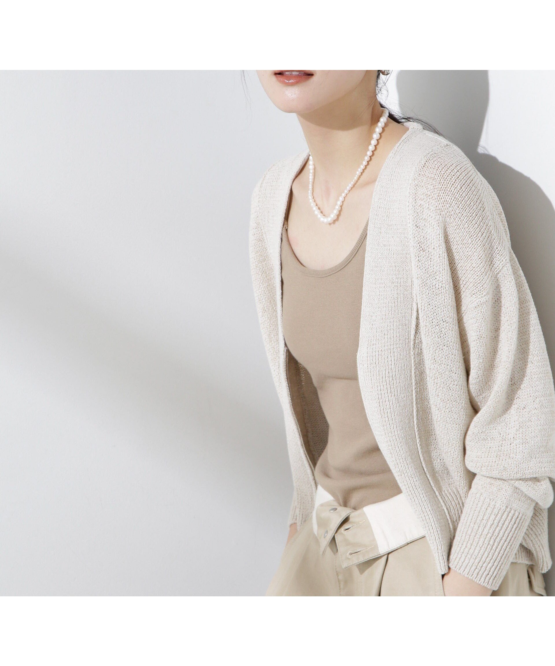 【ナノ ユニバース/nano universe】のカップ付きバッククロスキャミソール インテリア・キッズ・メンズ・レディースファッション・服の通販 founy(ファニー) ファッション Fashion レディースファッション Fashion for Women トップス・カットソー Cut & Sew Tops キャミソール&ノースリーブ Camisoles & Sleeveless Tops バッグ Bags アンダー Underwear Essentials インナー Innerwear キャミソール Camisole, Spaghetti Strap Top ジャケット Jacket, Outerwear テレコ Ribbed, Rib Stitch フィット Fit, Slim Fit ベーシック Basic, Essential 羽織 Haori, Light Jacket おすすめ Recommended / Our Picks 2025年 2025 2025春夏・S/S Spring/Summer 2025 SS25 グレージュ3|ID: prp329100004797565 ipo3291000000034809117