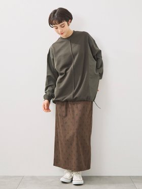 【サマンサモスモス/Samansa Mos2】の異素材切替スウェット 人気、トレンドファッション・服の通販 founy(ファニー) ファッション Fashion レディースファッション Fashion for Women トップス・カットソー Cut & Sew Tops レディースパーカー・カジュアルフーディー Casual Hoodies & Sweatshirts スウェット・クルーネックトップス Sweatshirts & Crewnecks / Relaxed Fit Sweat Tops おすすめ Recommended / Our Picks シンプル Simple, Minimal スウェット / スエット Sweatshirt, Sweatwear デニム Denim, Jeans Material リラックス Relax, Relaxed Fit エレガント 上品 Elegant 切替 Switching, Contrast Panel |ID:prp329100004797634