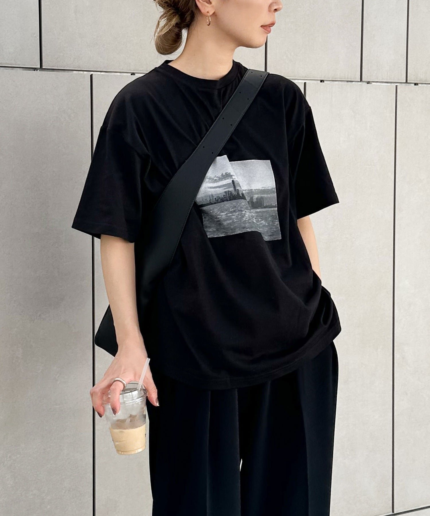 【セレクトモカ/SELECT MOCA】のアソートプリントオーバーサイズTシャツ インテリア・キッズ・メンズ・レディースファッション・服の通販 founy(ファニー) 　ファッション　Fashion　レディースファッション　Fashion for Women　トップス・カットソー　Cut & Sew Tops　シャツ・ブラウス・オフィスカジュアル　Elegant Blouses & Button-Ups　ロングTシャツ・Tシャツ　Longline T-Shirts & Tees　インナー　Innerwear　コンパクト　Compact, Small Size　シンプル　Simple, Minimal　ジャケット　Jacket, Outerwear　スラックス　Slacks, Dress Pants　ワーク　Workwear, Utility Style　おすすめ　Recommended / Our Picks　ブラック系その他2-05|ID: prp329100004797670 ipo3291000000034809996