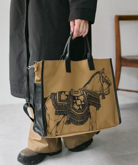 【イア パピヨネ/ear PAPILLONNER】のsampo×earホーストートバッグ《A4サイズ対応》 人気、トレンドファッション・服の通販 founy(ファニー) ファッション Fashion レディースファッション Fashion for Women バッグ Bags コラボ Collaboration, Collab ショルダー Shoulder, Shoulder Strap チェック Check, Plaid, Tartan プリント Print, Printed Pattern ポケット Pocket, Pocket Detail マグネット Magnet, Magnetic Closure モチーフ Motif, Design Theme エレガント 上品 Elegant |ID:prp329100004797896