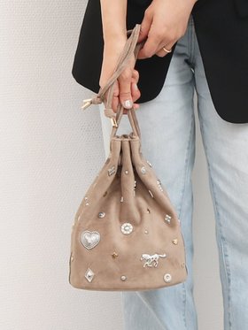 【アンビリオン/UN BILLION】のカカトゥ kakatoo / スエード調スタッズドロストバッグ 人気、トレンドファッション・服の通販 founy(ファニー) ファッション Fashion レディースファッション Fashion for Women バッグ Bags コンパクト Compact, Small Size 巾着 Drawstring Bag, Kinchaku 軽量 Lightweight, Ultra Light シンプル Simple, Minimal スタッズ Studs, Metal Accents 財布 Wallet, Purse ドローストリング Drawstring, Pull Cord フェミニン Feminine, Girly 再入荷 Restock / Back in Stock |ID:prp329100004797900