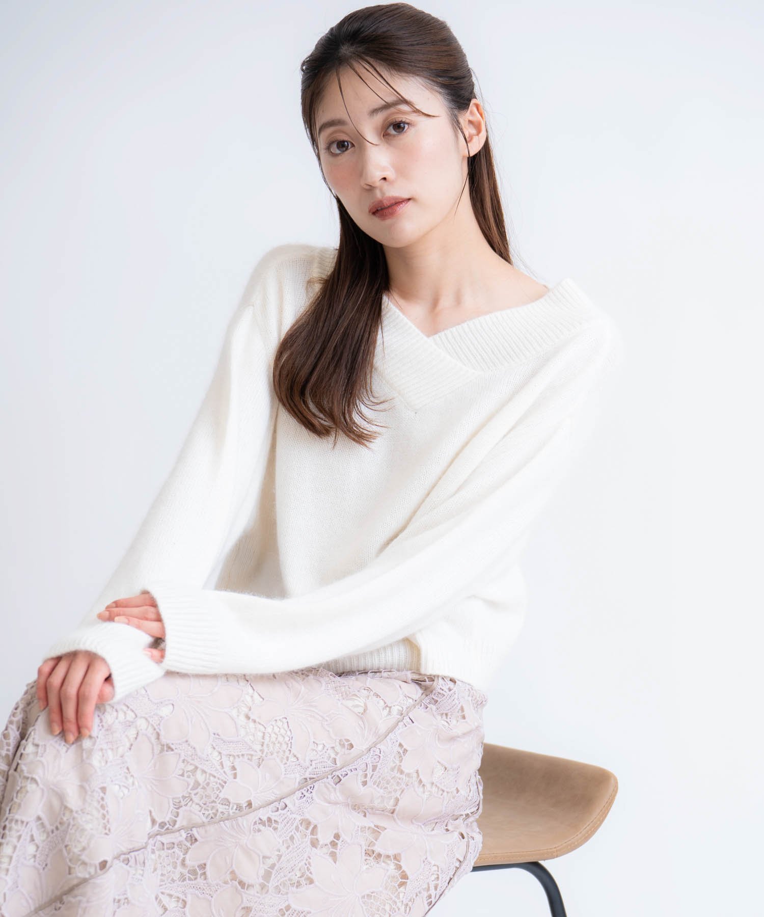 【ノエラ/Noela】の2WAYアンゴララクーン混ニット インテリア・キッズ・メンズ・レディースファッション・服の通販 founy(ファニー) ファッション Fashion レディースファッション Fashion for Women トップス・カットソー Cut & Sew Tops ニット Knit Tops & Sweaters アンゴラ Angora Knitwear シンプル Simple, Minimal ポケット Pocket, Pocket Detail エレガント 上品 Elegant 冬 Winter / This Winter オフホワイト|ID: prp329100004797943 ipo3291000000035039398