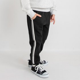 【ブランシェス/branshes / KIDS】の【あったか/デニム】サイドライン入りジョガーパンツ 人気、トレンドファッション・服の通販 founy(ファニー) ファッション Fashion キッズファッション Fashion for Kids ボトムス Bottoms ストレッチ Stretch, Stretchy Fabric デニム Denim, Jeans Material ビンテージ Vintage, Retro Style リラックス Relax, Relaxed Fit 人気 Popular, Best Seller 冬 Winter / This Winter |ID:prp329100004798044
