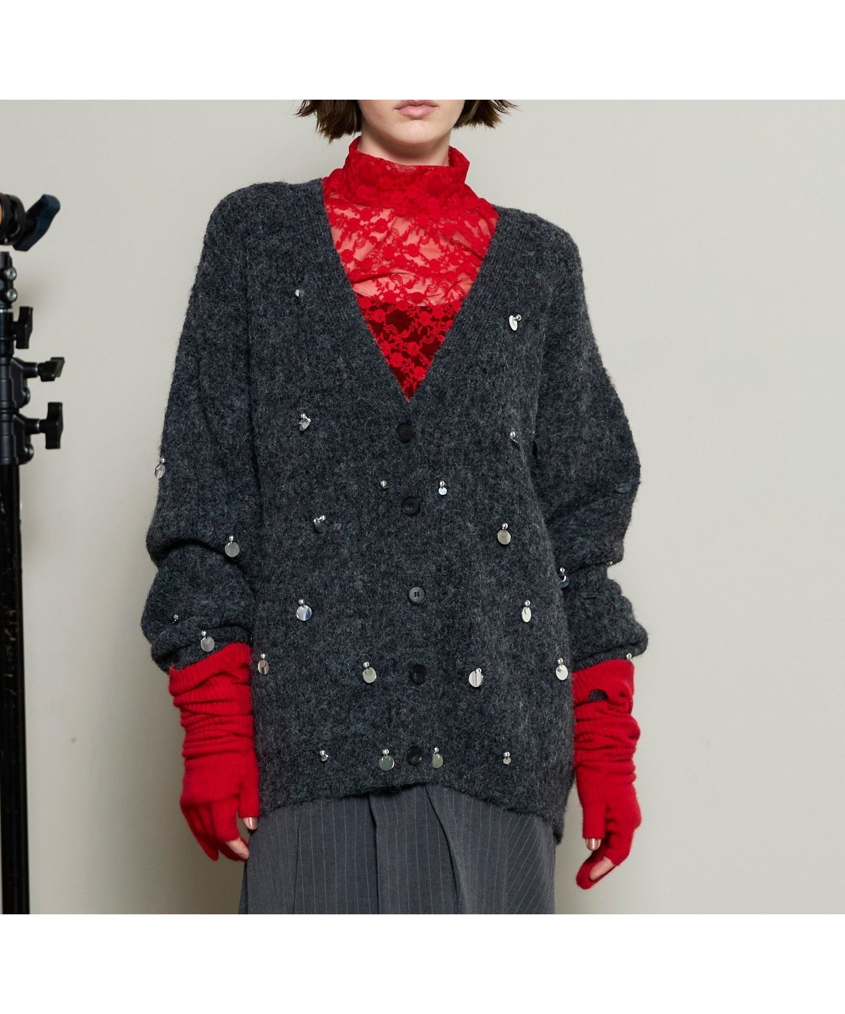 【メゾンスペシャル/MAISON SPECIAL】のスパングルニットカーディガン インテリア・キッズ・メンズ・レディースファッション・服の通販 founy(ファニー) 　ファッション　Fashion　レディースファッション　Fashion for Women　トップス・カットソー　Cut & Sew Tops　ニット　Knit Tops & Sweaters　カーディガン・羽織り　Layered Style Cardigans　カーディガン　Cardigan, Knitwear　スパンコール　Sequins, Sequin Embellishment　エレガント 上品　Elegant　GRY|ID: prp329100004798382 ipo3291000000034950563