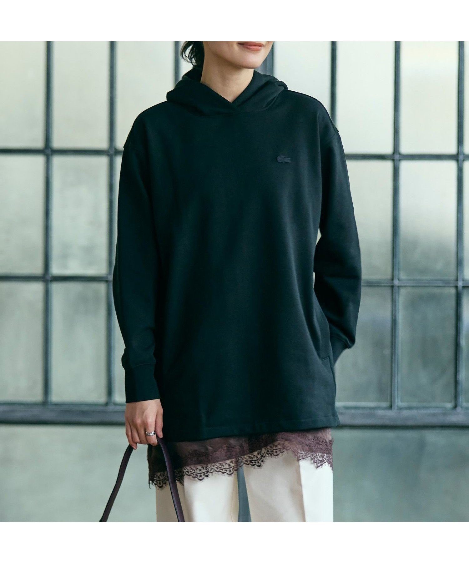 【ラコステ/LACOSTE】の裏パイルスウェットフーディー インテリア・キッズ・メンズ・レディースファッション・服の通販 founy(ファニー) 　ファッション　Fashion　レディースファッション　Fashion for Women　トップス・カットソー　Cut & Sew Tops　レディースパーカー・カジュアルフーディー　Casual Hoodies & Sweatshirts　スウェット・クルーネックトップス　Sweatshirts & Crewnecks / Relaxed Fit Sweat Tops　シンプル　Simple, Minimal　ヘムライン　Hemline, Bottom Cut　ポケット　Pocket, Pocket Detail　ミニスカート　Mini Skirt, Short Skirt　リブニット　Rib Knit, Ribbed Knit　定番　Standard, Basic Item　ブラック|ID: prp329100004798404 ipo3291000000035048286