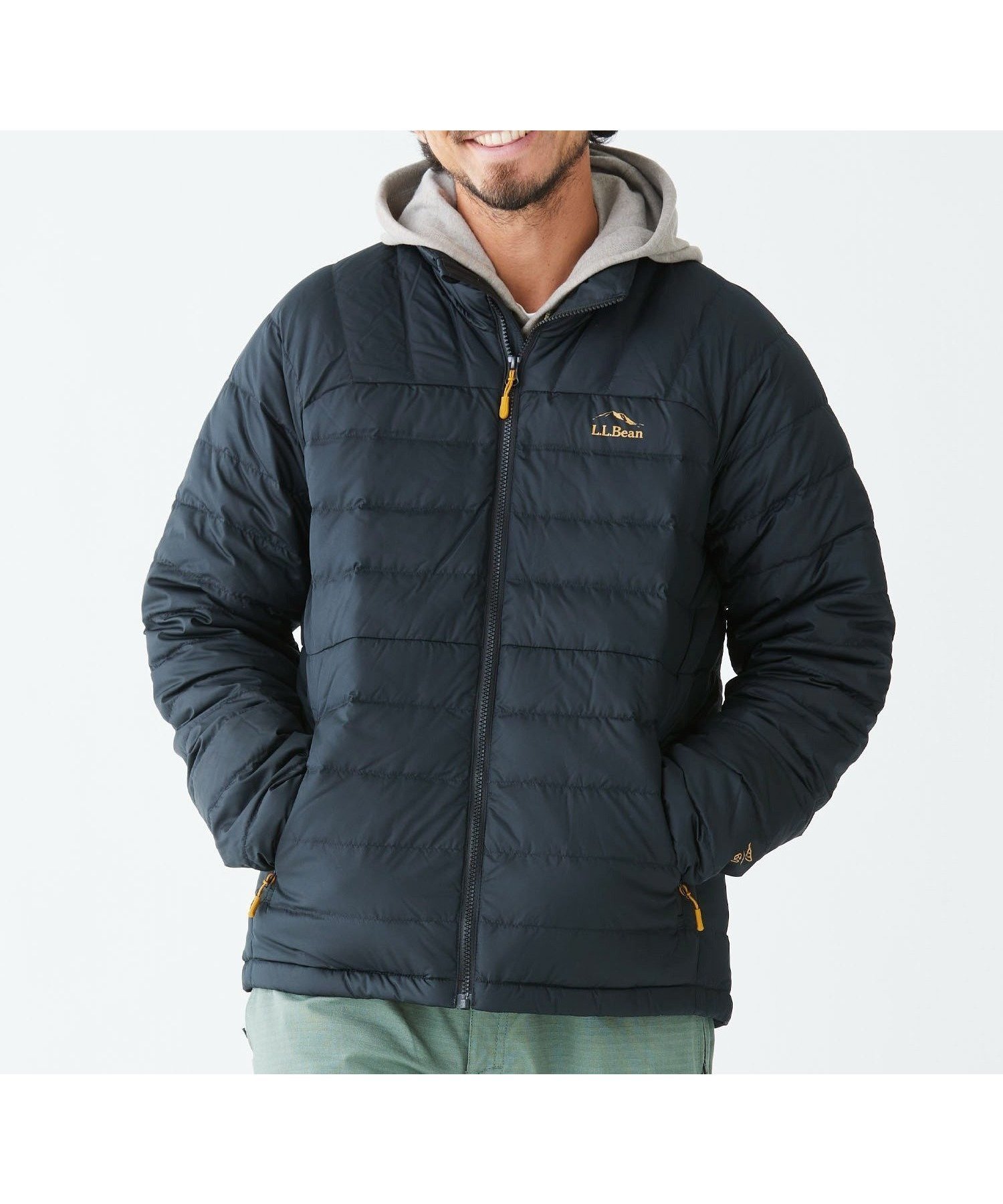 【エルエルビーン/L.L.Bean】のビーンズ・ダウン・ジャケット 米国フィット・レギュラー インテリア・キッズ・メンズ・レディースファッション・服の通販 founy(ファニー) 　ファッション　Fashion　レディースファッション　Fashion for Women　アウター　Coat / Outerwear Collection　レディースジャケット・軽アウター　Jackets　ジャケット　Jacket, Outerwear　ダウン　Down, Puffer　ドローコード　Drawcord, Drawstring Cord　フィット　Fit, Slim Fit　ポケット　Pocket, Pocket Detail　レギュラー　Regular, Standard Fit　軽量　Lightweight, Ultra Light　Black|ID: prp329100004798413 ipo3291000000035019592
