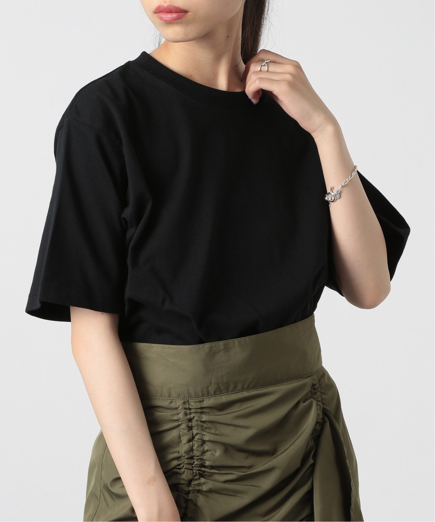 【セットアップセブン/SETUP7】のUnited Athle/大人の上質な無地Tシャツ!6.2オンス プレミアムコットンTシャツ シンプル半袖無地T 綿100% ユニセックス 5942 インテリア・キッズ・メンズ・レディースファッション・服の通販 founy(ファニー) 　ファッション　Fashion　レディースファッション　Fashion for Women　トップス・カットソー　Cut & Sew Tops　シャツ・ブラウス・オフィスカジュアル　Elegant Blouses & Button-Ups　ロングTシャツ・Tシャツ　Longline T-Shirts & Tees　インナー　Innerwear　カーゴパンツ　Cargo Pants, Utility Pants　キャップ　Cap, Baseball Cap　サングラス　Sunglasses, Shades　サンダル　Sandals, Summer Shoes　シンプル　Simple, Minimal　ジャケット　Jacket, Outerwear　スウェット / スエット　Sweatshirt, Sweatwear　スニーカー　Sneakers, Trainers　ダブル　Double, Double-Breasted　デニム　Denim, Jeans Material　トレーナー　Sweatshirt, Trainer　ハーフ　Half, Half-Length　プレミアム　Premium, High-End　ボトム　Bottoms, Lower Wear　ポロシャツ　Polo Shirt, Collared Tee　半袖　Short Sleeve, Half Sleeve　無地　Plain, Solid Color　再入荷　Restock / Back in Stock　おすすめ　Recommended / Our Picks　夏　Summer　BLK|ID: prp329100004798433 ipo3291000000034918824