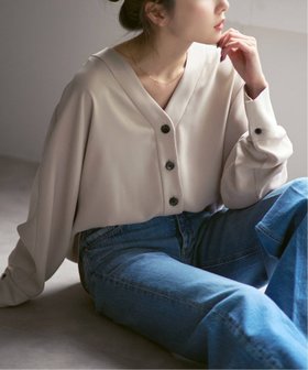 【ノーブル / スピック&スパン/NOBLE / Spick & Span】の《追加 ・WEB限定カラー》エステルダブルクロスカーデブラウス 人気、トレンドファッション・服の通販 founy(ファニー) ファッション Fashion レディースファッション Fashion for Women トップス・カットソー Cut & Sew Tops シャツ・ブラウス・オフィスカジュアル Elegant Blouses & Button-Ups インナー Innerwear 洗える Machine Washable ジャケット Jacket, Outerwear ダブル Double, Double-Breasted デコルテ Décolleté, Neckline 定番 Standard, Basic Item 人気 Popular, Best Seller ラウンド Round, Round Neck 再入荷 Restock / Back in Stock エレガント 上品 Elegant |ID:prp329100004798448