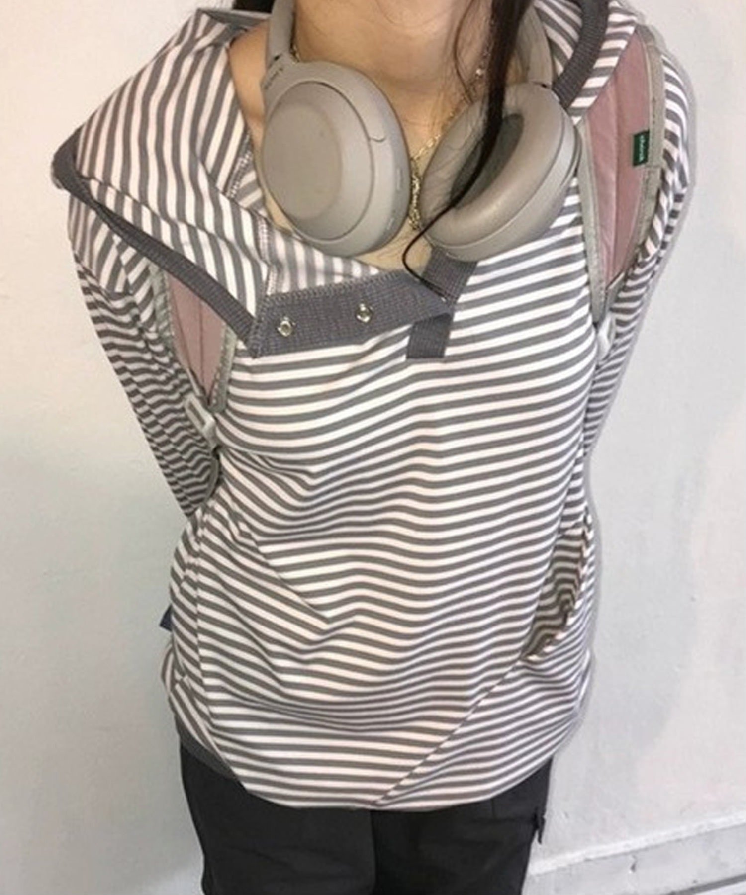 【チェルカ/CERCA】のMEMECLE/フード付きボーダーTシャツ インテリア・キッズ・メンズ・レディースファッション・服の通販 founy(ファニー) ファッション Fashion レディースファッション Fashion for Women トップス・カットソー Cut & Sew Tops シャツ・ブラウス・オフィスカジュアル Elegant Blouses & Button-Ups ロングTシャツ・Tシャツ Longline T-Shirts & Tees おすすめ Recommended / Our Picks トレンド Trend, Trending Now ボーダー Border, Stripe ポケット Pocket, Pocket Detail ミックス Mix, Mixed Style 再入荷 Restock / Back in Stock A/W・秋冬 Autumn/Winter ライトグレー|ID: prp329100004798519 ipo3291000000034844672