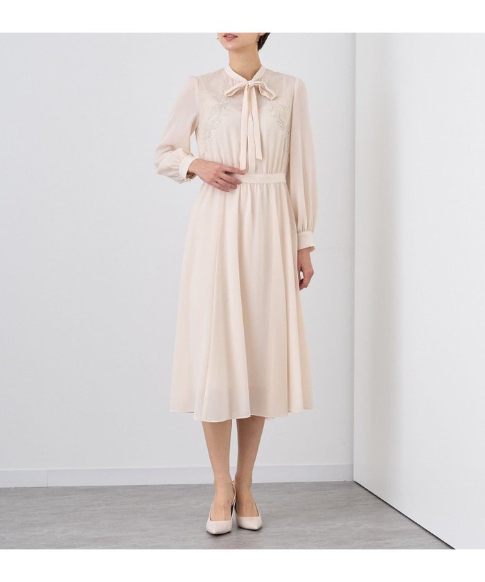 【アナイ/ANAYI】の【Eternal Line 2024】シアードビーレースボウタイ ワンピース インテリア・キッズ・メンズ・レディースファッション・服の通販 founy(ファニー) https://founy.com/ ファッション Fashion レディースファッション Fashion for Women ワンピース Dresses オケージョン Occasion Wear キャミソール Camisole, Spaghetti Strap Top スマート Smart, Elegant セットアップ Set-Up, Coordinated Outfit ドレス Dress, One-Piece パーティ Party, Party Style フェミニン Feminine, Girly フォーマル Formal, Dressy ペチコート Petticoat, Underskirt 再入荷 Restock / Back in Stock セレモニー Ceremony 入学式 Entrance Ceremony 卒業式 Graduation Ceremony 結婚式 Wedding ビジネス 仕事 通勤 Business / Work / Commuting |ID: prp329100004798806 ipo3291000000035162434