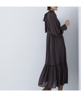 【ナチュラル ビューティー ベーシック/NATURAL BEAUTY BASIC】のバックリボンジャガードワンピース 人気、トレンドファッション・服の通販 founy(ファニー) ファッション Fashion レディースファッション Fashion for Women ワンピース Dresses おすすめ Recommended / Our Picks クラシカル Classical, Vintage-Inspired スタンド Stand Collar, Upright Stand ティアード Tiered, Tiered Style リボン Ribbon, Bow |ID:prp329100004798829