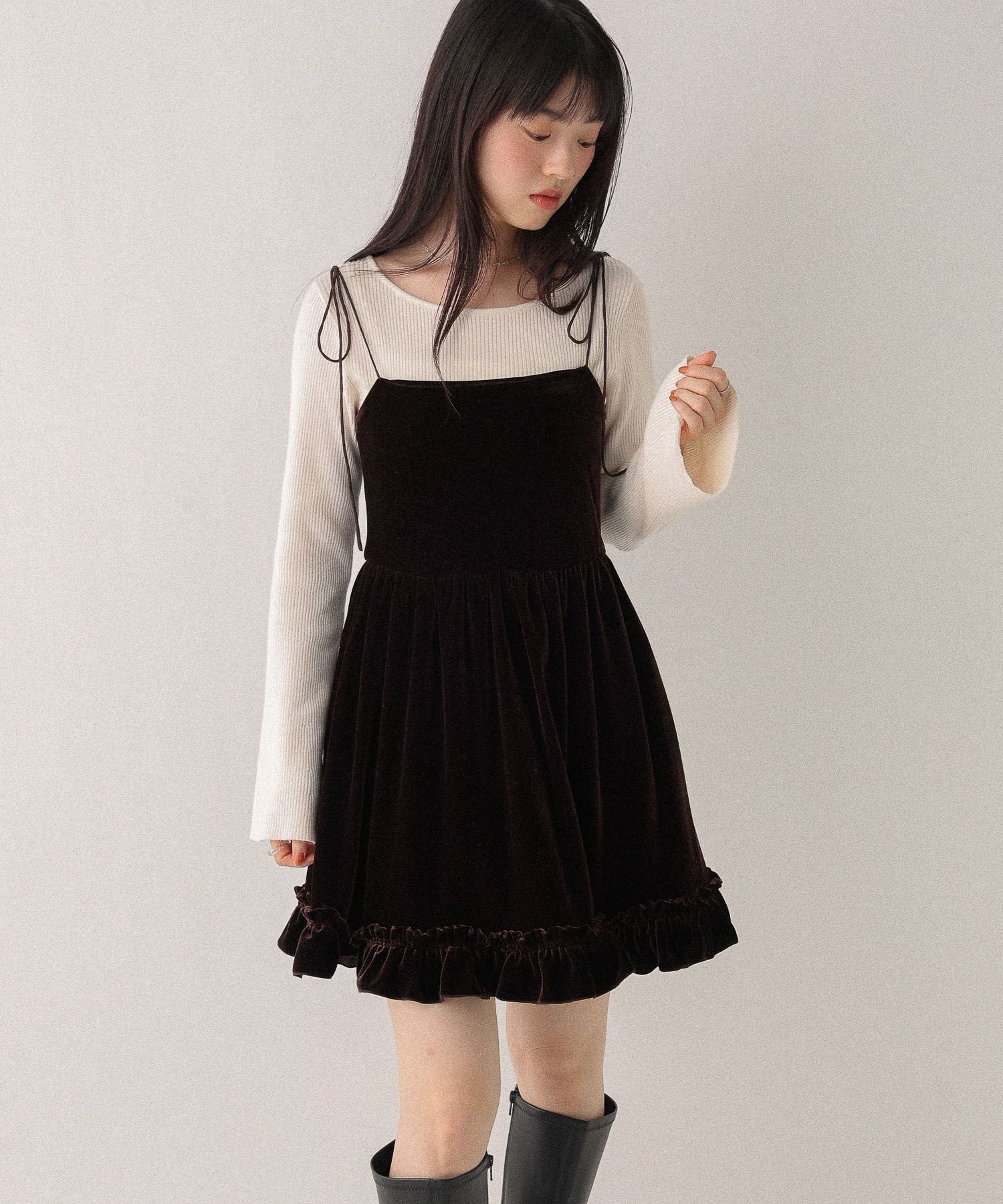 【ヘザー/Heather】のベロアフリルキャミミニワンピース インテリア・キッズ・メンズ・レディースファッション・服の通販 founy(ファニー) 　ファッション　Fashion　レディースファッション　Fashion for Women　ワンピース　Dresses　おすすめ　Recommended / Our Picks　クラシカル　Classical, Vintage-Inspired　バランス　Balance, Style Balance　フェミニン　Feminine, Girly　ベロア　Velour, Soft Velvet　ラップ　Wrap, Wrap Design　エレガント 上品　Elegant　秋　Autumn　ブラウン|ID: prp329100004798832 ipo3291000000034936789