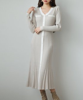 【セゾンドパピヨン/SAISON DE PAPILLON】の配色リブ編みニットミディ丈ワンピース 人気、トレンドファッション・服の通販 founy(ファニー) ファッション Fashion レディースファッション Fashion for Women ワンピース Dresses カーディガン Cardigan, Knitwear フィット Fit, Slim Fit ポケット Pocket, Pocket Detail エレガント 上品 Elegant |ID:prp329100004798862