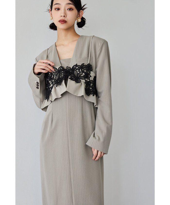 【ビーフラット/bflat】のピンストライプテーラードビスチェドレス 2点セット パーティードレス インテリア・キッズ・メンズ・レディースファッション・服の通販 founy(ファニー) https://founy.com/ ファッション Fashion レディースファッション Fashion for Women トップス・カットソー Cut & Sew Tops ビスチェ Bustiers & Corset Tops / Layered Bustier Style ワンピース Dresses フォーマル・パーティードレス・結婚式用ドレス Elegant & Casual Dresses エレガント 上品 Elegant シェイプ Shape, Slim Fit ストライプ Stripe, Striped Pattern スリット Slit, Slit Detail ドレス Dress, One-Piece ビスチェ Bustier, Corset Top フラワー Flower, Floral フロント Front, Front Design レース Lace, Lace Fabric おすすめ Recommended / Our Picks 結婚式 Wedding 披露宴 Wedding Reception 二次会 After Party |ID: prp329100004798932 ipo3291000000035028448