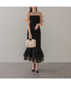 【レジャ/Leja】のLeja-アシンメトリーチュールスリーブレースフリルヘムIラインワンピースドレス 人気、トレンドファッション・服の通販 founy(ファニー) ファッション Fashion レディースファッション Fashion for Women ワンピース Dresses フォーマル・パーティードレス・結婚式用ドレス Elegant & Casual Dresses クラシカル Classical, Vintage-Inspired シアー Sheer, See-Through チュール Tulip, Tulip Motif ドレス Dress, One-Piece フェミニン Feminine, Girly フォーマル Formal, Dressy レース Lace, Lace Fabric エレガント 上品 Elegant |ID:prp329100004798936