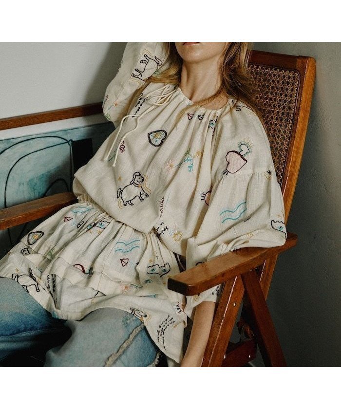 【フリークスストア/FREAK'S STORE】のモチーフ刺繍 柄 ワンピース 25AW 人気、トレンドファッション・服の通販 founy(ファニー) 　ファッション　Fashion　レディースファッション　Fashion for Women　ワンピース　Dresses　インド　Indian Textile　コレクション　Collection, Seasonal Line　チュニック　Tunic, Long Top　パターン　Pattern, Design Print　ブラウジング　Blouson Silhouette, Cinched Waist　ボトム　Bottoms, Lower Wear　ポケット　Pocket, Pocket Detail　モチーフ　Motif, Design Theme　リラックス　Relax, Relaxed Fit　A/W・秋冬　Autumn/Winter　冬　Winter / This Winter　再入荷　Restock / Back in Stock　おすすめ　Recommended / Our Picks　2025年　2025　2025-2026秋冬・A/W　Autumn/Winter 2025–26 AW25–26　 other-1|ID: prp329100004798966 ipo3291000000034819064