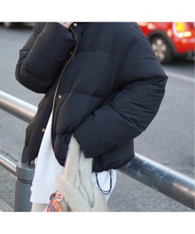 【エーピーストゥディオ/AP STUDIO】のフードダウンジャケット(ブラック) 人気、トレンドファッション・服の通販 founy(ファニー) ファッション Fashion レディースファッション Fashion for Women アウター Coat / Outerwear Collection レディースジャケット・軽アウター Jackets ジャケット Jacket, Outerwear スマート Smart, Elegant ダウン Down, Puffer バランス Balance, Style Balance フォルム Silhouette, Form モダン Modern, Contemporary |ID:prp329100004798984