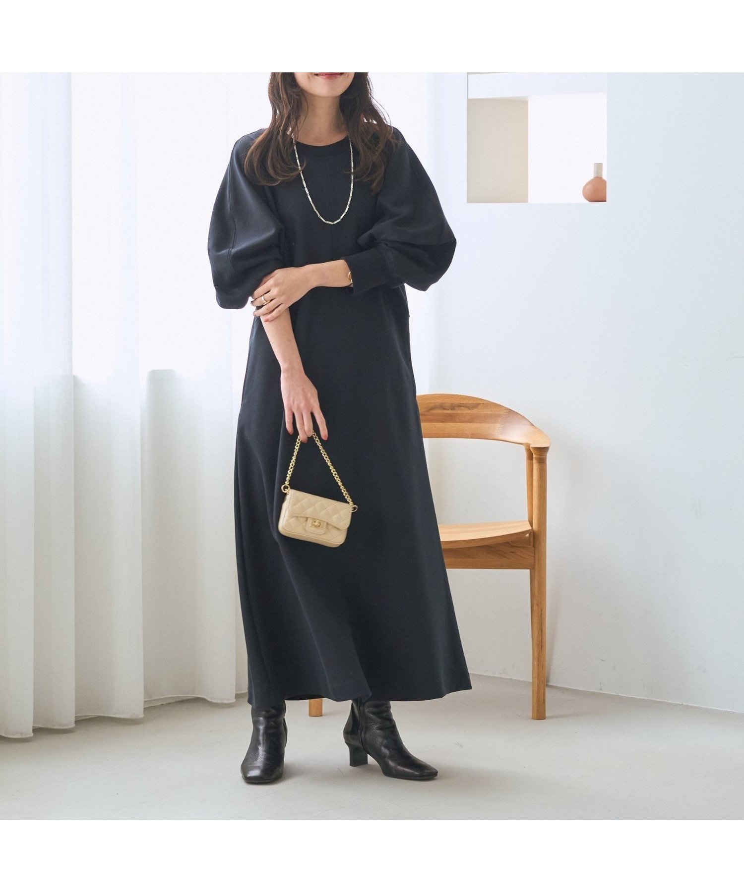 【ラブティックボンボン/La boutique BonBon】の【1枚で決まる】ドルマン切替ワンピース インテリア・キッズ・メンズ・レディースファッション・服の通販 founy(ファニー) ファッション Fashion レディースファッション Fashion for Women ワンピース Dresses アクセサリー Fashion Accessories 切替 Switching, Contrast Panel ショート Short, Short Length シンプル Simple, Minimal ストレッチ Stretch, Stretchy Fabric ポケット Pocket, Pocket Detail リラックス Relax, Relaxed Fit A/W・秋冬 Autumn/Winter おすすめ Recommended / Our Picks エレガント 上品 Elegant ブラック|ID: prp329100004798987 ipo3291000000034819181