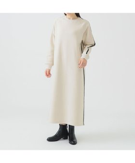 【ビーミングライフストアバイビームス/B:MING LIFE STORE by BEAMS】のサイドライン ワンピース(S~M) 25AW 楽ちん ワンマイル 暖かい 裏起毛 リラックス 人気、トレンドファッション・服の通販 founy(ファニー) ファッション Fashion レディースファッション Fashion for Women ワンピース Dresses カットソー Cut and Sewn Top シンプル Simple, Minimal ストレート Straight, Straight Cut スニーカー Sneakers, Trainers スポーティ Sporty, Casual Athletic ダウン Down, Puffer バランス Balance, Style Balance ベスト Vest, Waistcoat 防寒 Cold Protection, Winter-Ready リラックス Relax, Relaxed Fit 楽ちん Easy Fit, Comfortable 再入荷 Restock / Back in Stock おすすめ Recommended / Our Picks 2025年 2025 2025-2026秋冬・A/W Autumn/Winter 2025–26 AW25–26 |ID:prp329100004799016