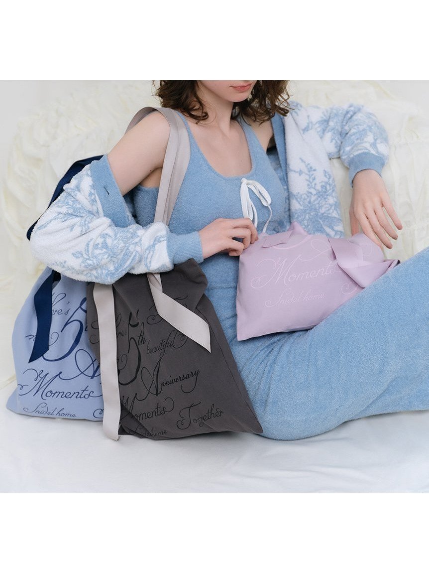 【スナイデル ホーム/SNIDEL HOME】の【5th Anniversary】ワンポイントニットワンピース インテリア・キッズ・メンズ・レディースファッション・服の通販 founy(ファニー) 　ファッション　Fashion　レディースファッション　Fashion for Women　ワンピース　Dresses　ニットワンピース　Knit Dresses　秋　Autumn　カーディガン　Cardigan, Knitwear　コレクション　Collection, Seasonal Line　スマート　Smart, Elegant　人気　Popular, Best Seller　ベロア　Velour, Soft Velvet　リボン　Ribbon, Bow　おすすめ　Recommended / Our Picks　お家時間・ステイホーム　Stay Home / At Home　LBLU[081]|ID: prp329100004799036 ipo3291000000034819438