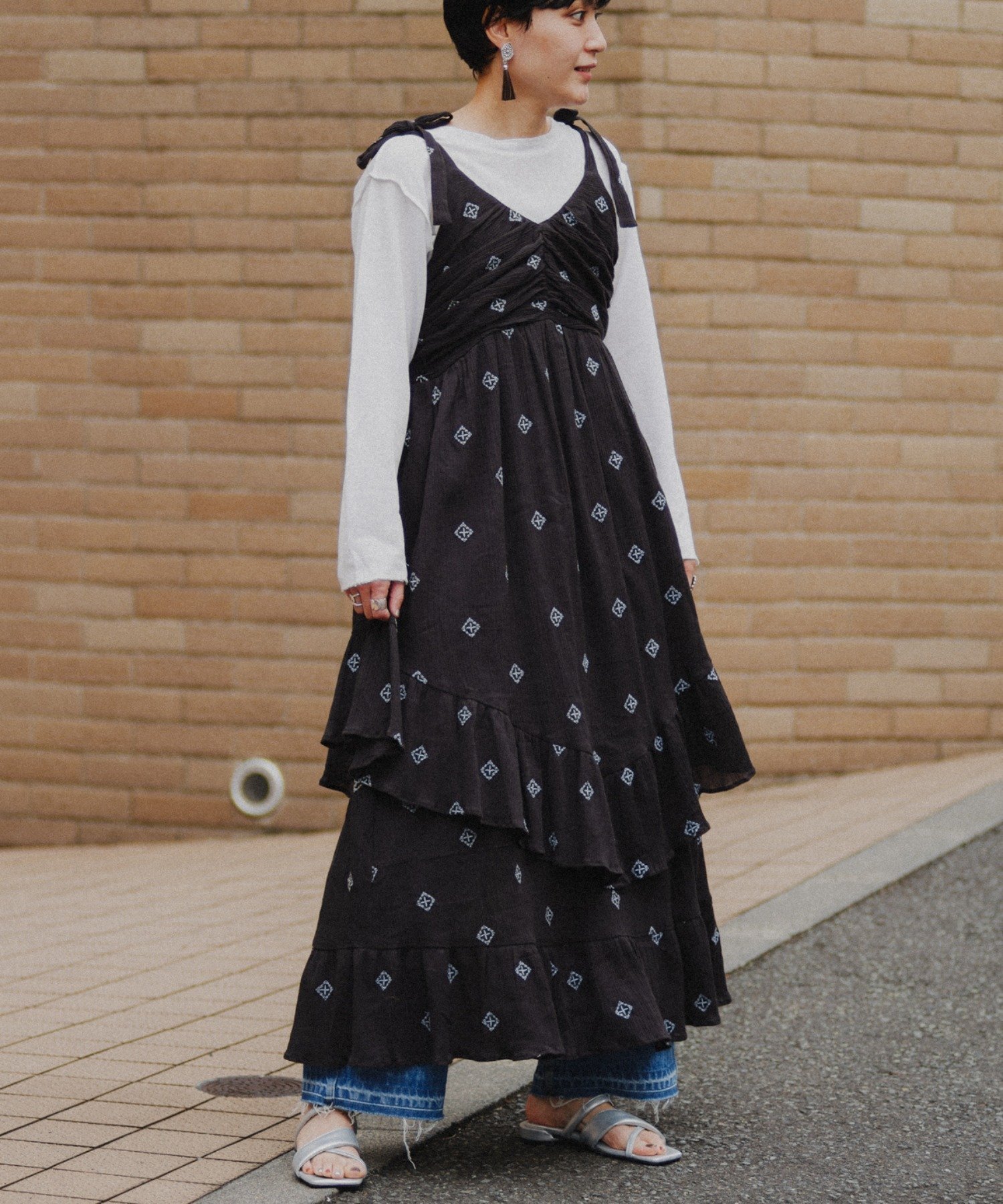 【チャオパニックティピー/CIAOPANIC TYPY】の【aguni】 エンブロイダリーティアードキャミワンピ インテリア・キッズ・メンズ・レディースファッション・服の通販 founy(ファニー) ファッション Fashion レディースファッション Fashion for Women ワンピース Dresses キャミソールワンピース Camisole Dresses インド Indian Textile インナー Innerwear カラフル Colorful Design タンク Tank Top, Sleeveless Top デニム Denim, Jeans Material フリル Frill, Ruffle プリント Print, Printed Pattern レース Lace, Lace Fabric おすすめ Recommended / Our Picks ブラック|ID: prp329100004799093 ipo3291000000034819753