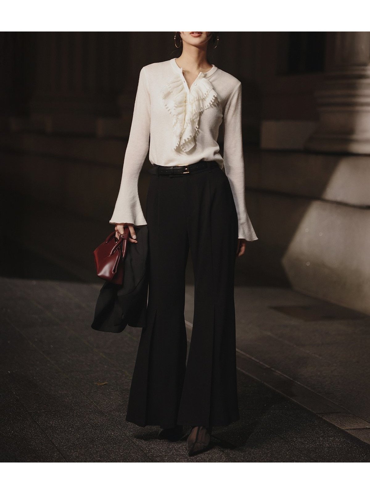 【アニュアンス/anuans】のトリアセバックサテンフレアパンツ インテリア・キッズ・メンズ・レディースファッション・服の通販 founy(ファニー) ファッション Fashion レディースファッション Fashion for Women パンツ Pants & Trousers バッグ Bags サテン Satin, Glossy Fabric フレア Flare, Flared フロント Front, Front Design BLACK|ID: prp329100004799119 ipo3291000000034880408