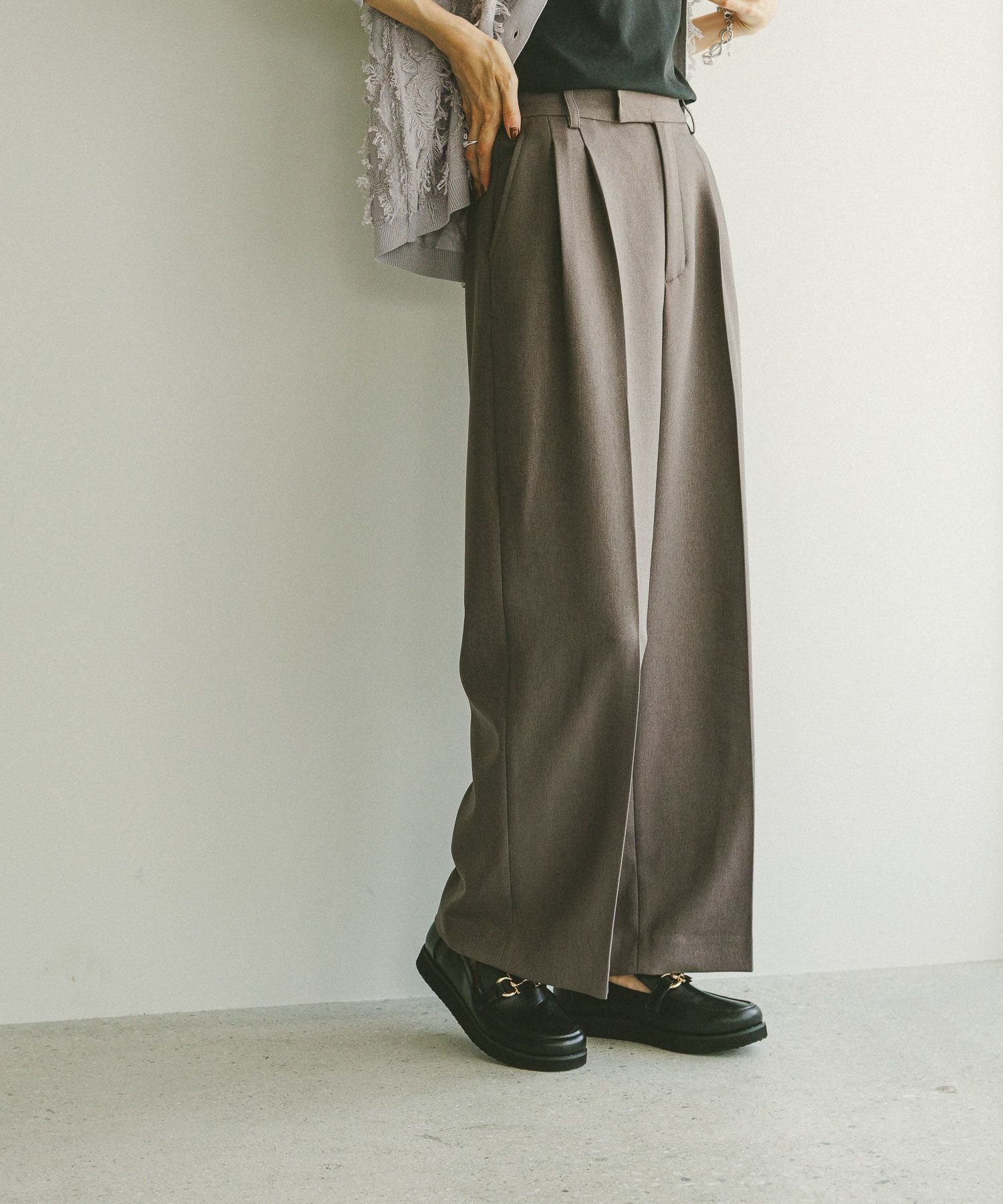 【グローバルワーク/GLOBAL WORK】の吉高由里子さん着用/お手入れラクラクセットアップ/ワイドパンツ/587724 インテリア・キッズ・メンズ・レディースファッション・服の通販 founy(ファニー) ファッション Fashion レディースファッション Fashion for Women セットアップ Matching Sets レディースパンツ・ボトムス Pants & Trousers / Bottoms おすすめ Recommended / Our Picks インナー Innerwear ジャケット Jacket, Outerwear ストレッチ Stretch, Stretchy Fabric セットアップ Set-Up, Coordinated Outfit センター Center, Center Line ダブル Double, Double-Breasted トレンド Trend, Trending Now ワイド Wide, Wide Fit グレイッシュモカ56|ID: prp329100004799136 ipo3291000000034820014